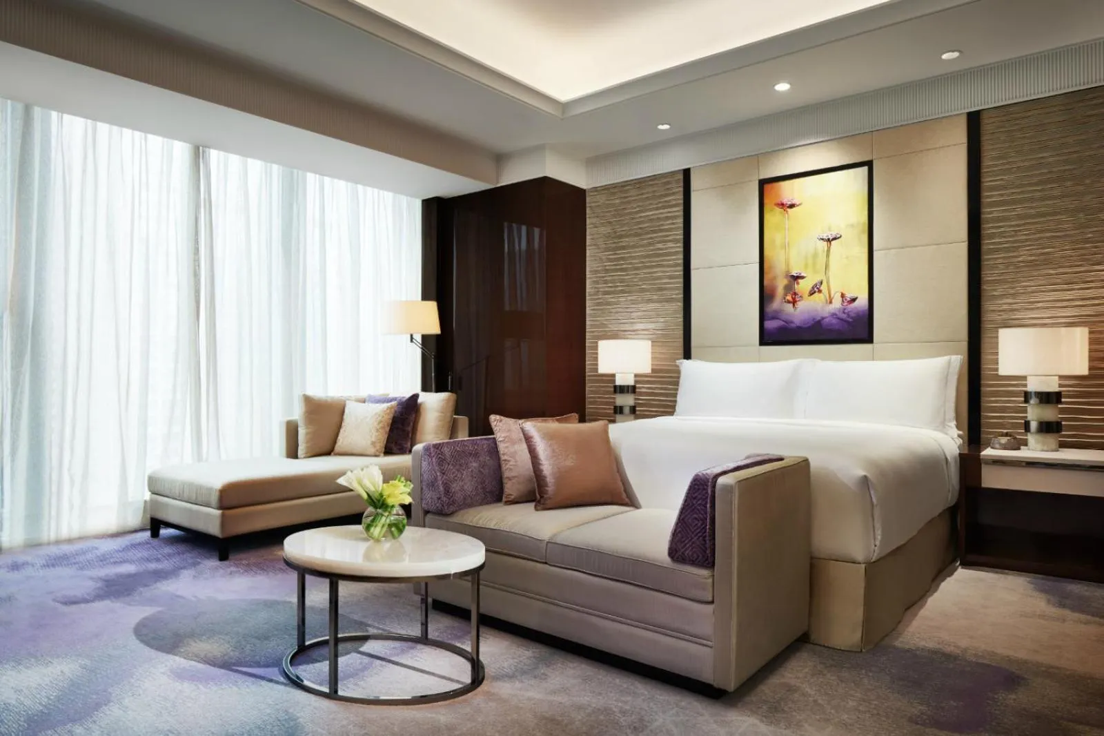 Bed in Vignette Collection Palm Springs Hotel Chengdu by IHG