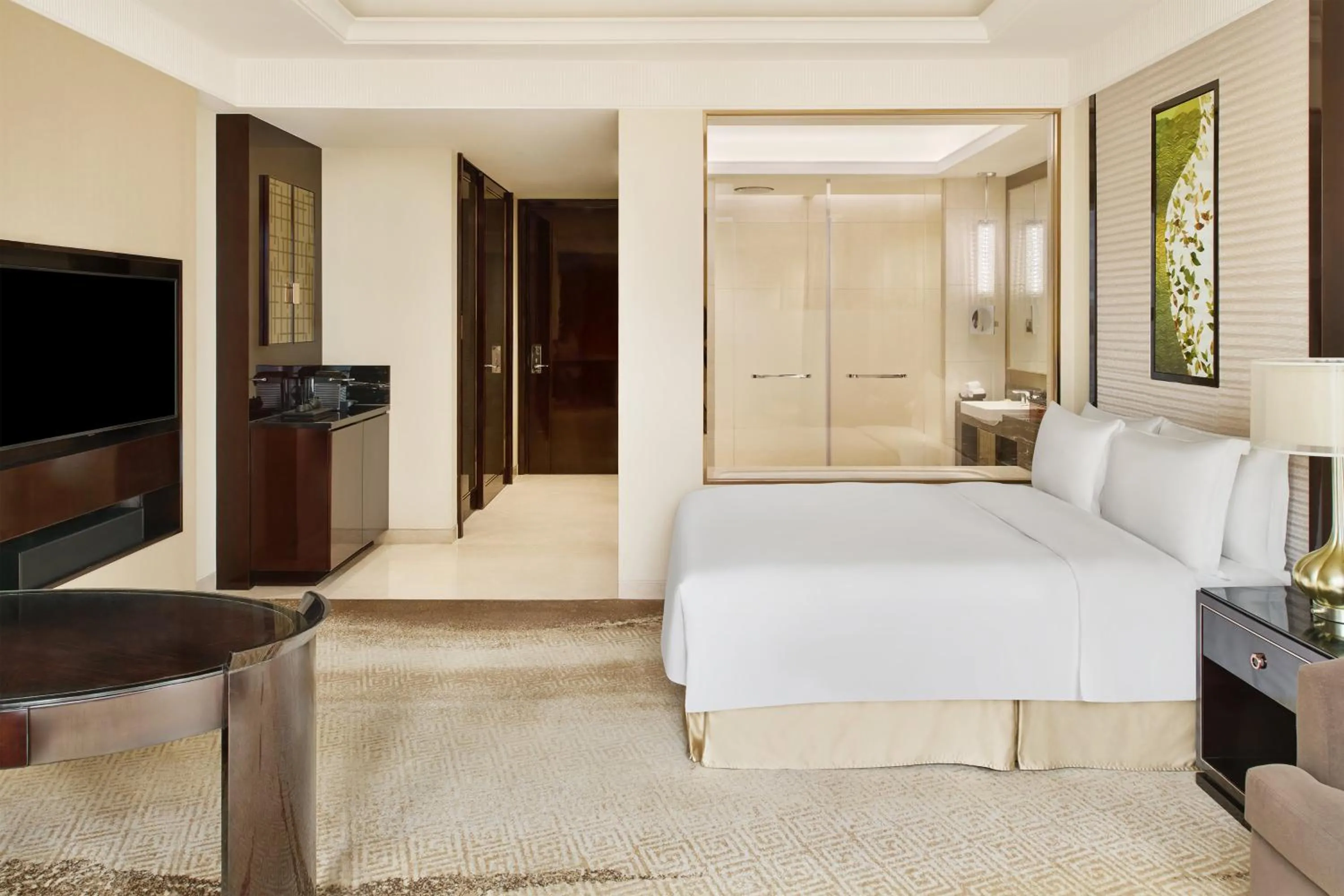 Photo of the whole room, Bed in Vignette Collection Palm Springs Hotel Chengdu by IHG