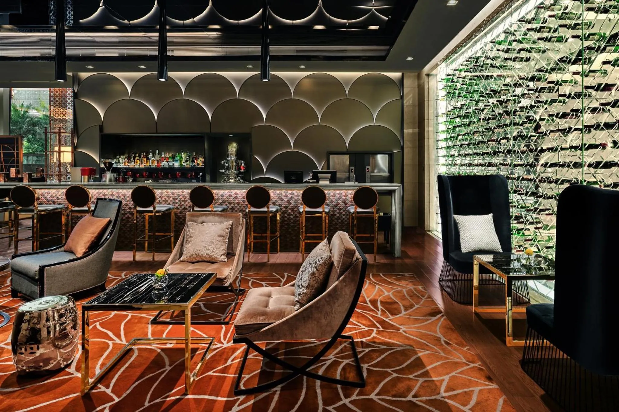 Lounge or bar in Vignette Collection Palm Springs Hotel Chengdu by IHG