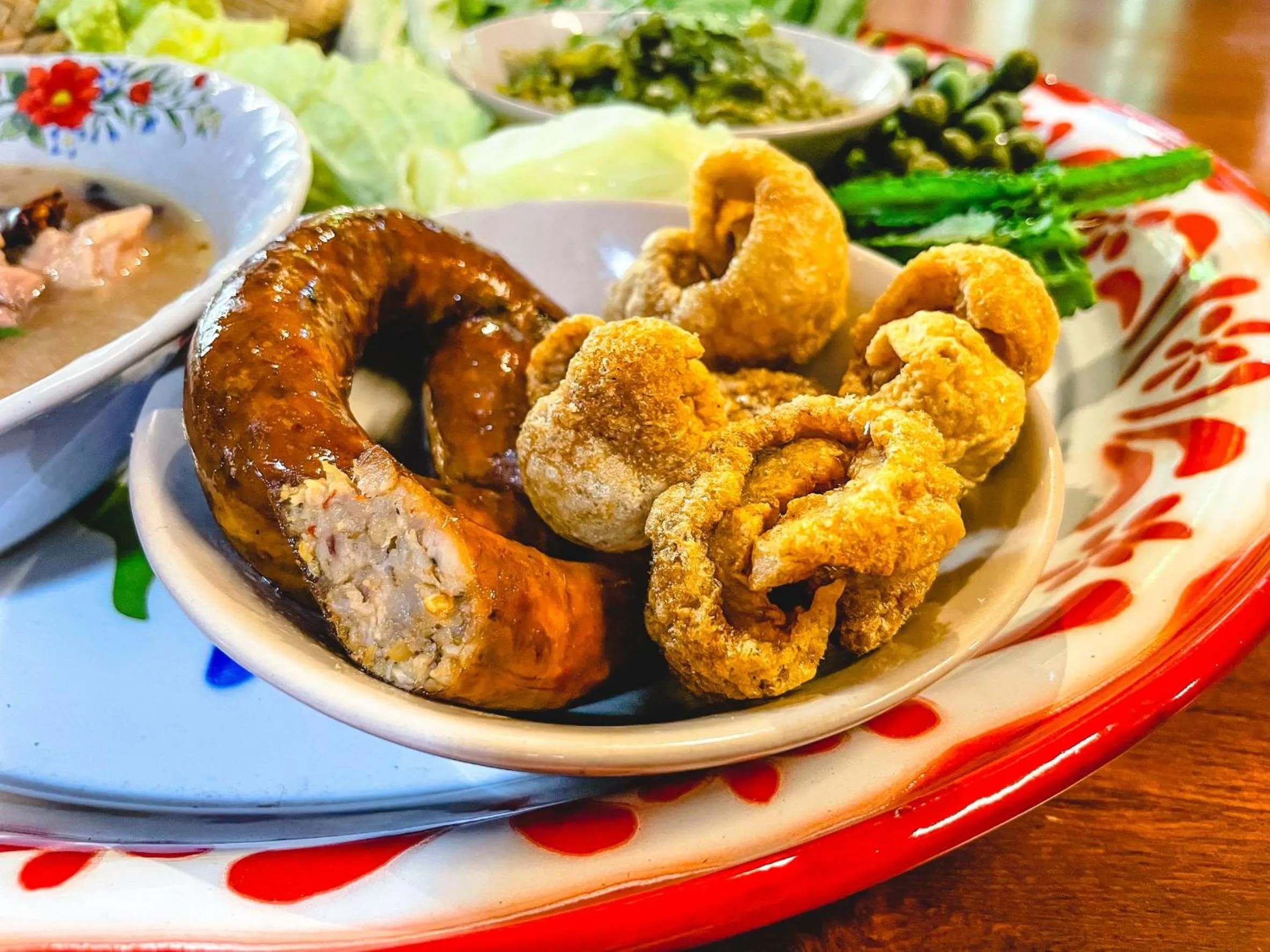 Restaurant/places to eat in Baanthep Antique Homestay