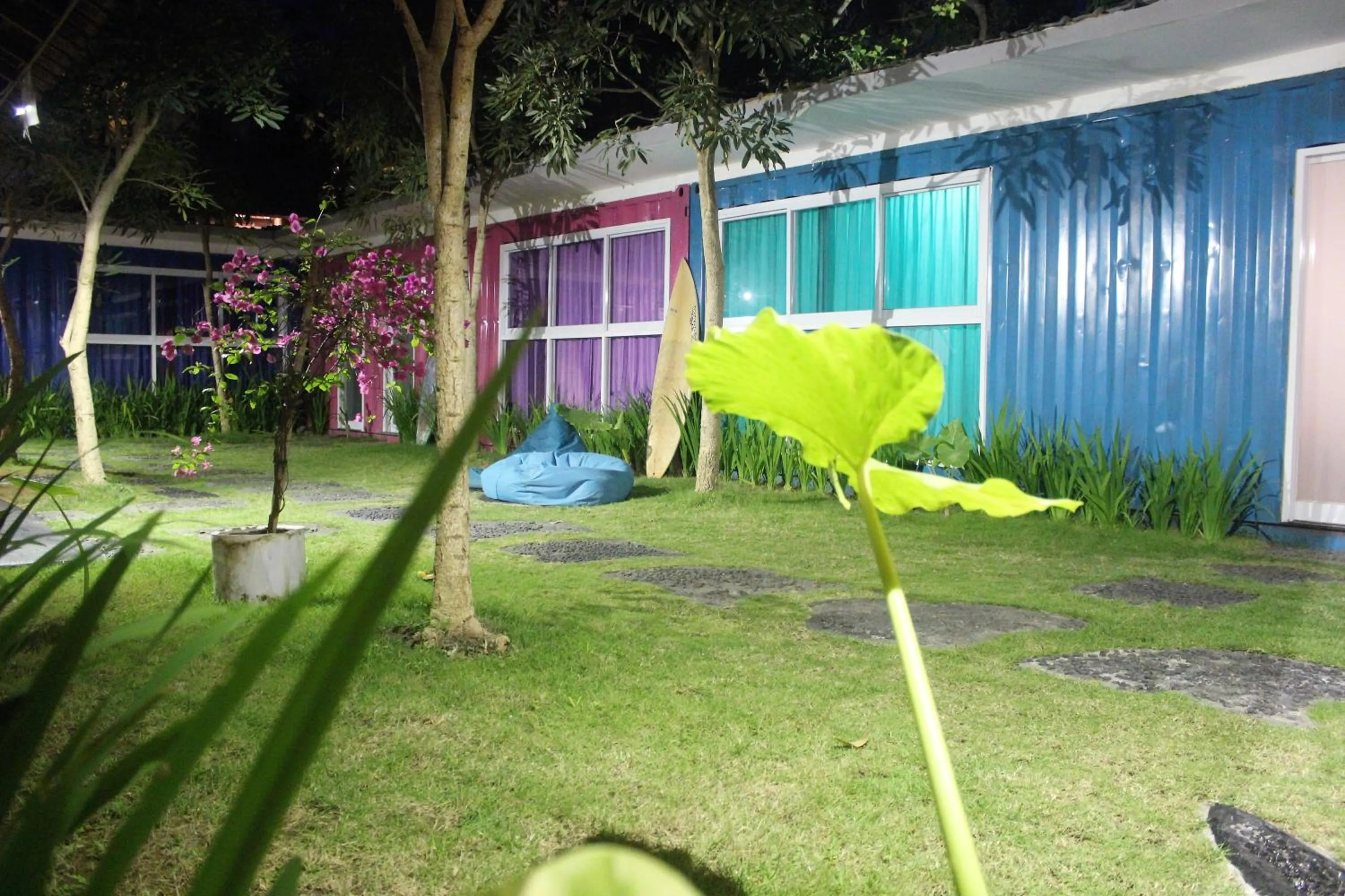 Garden in Kubu Container