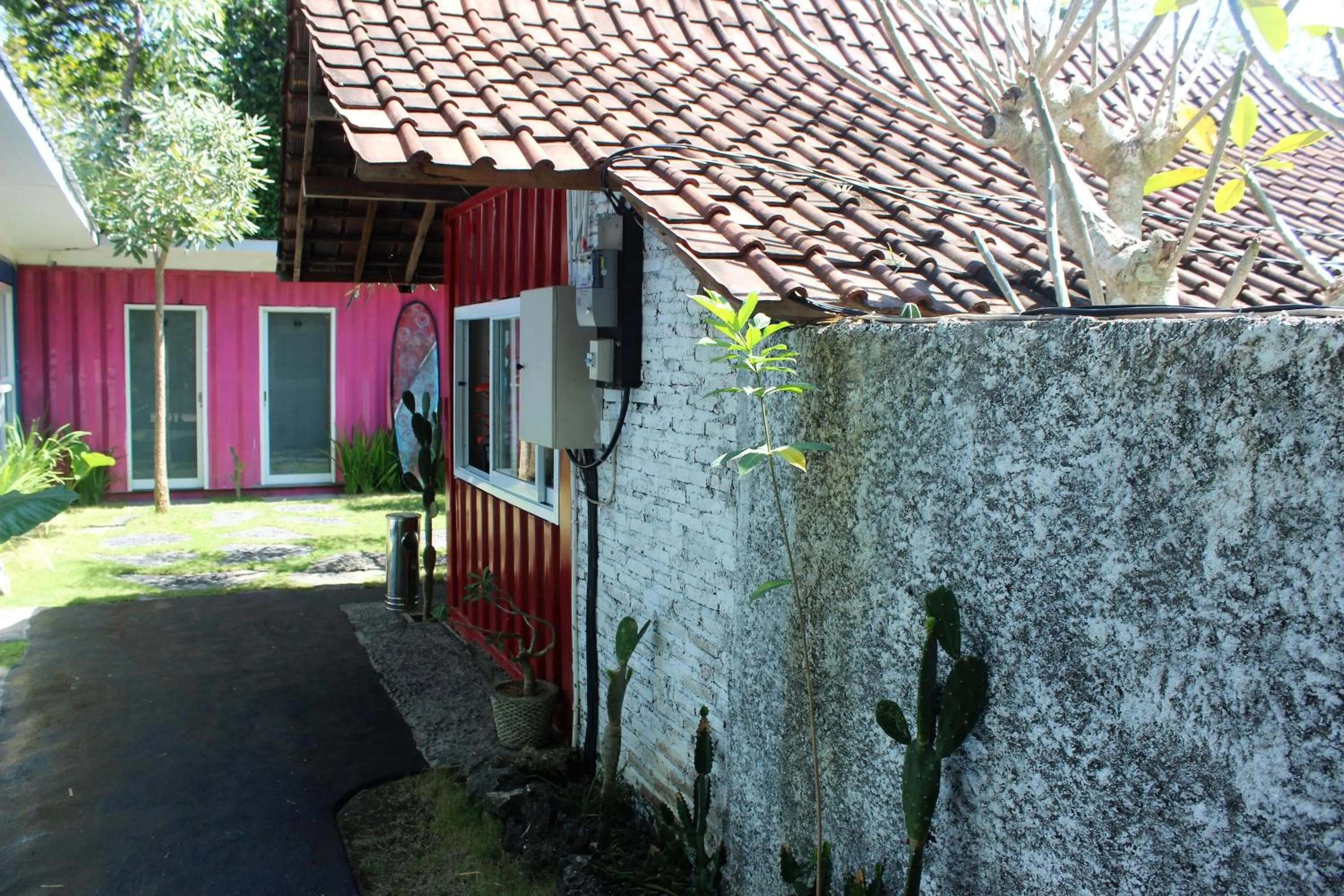 Garden in Kubu Container
