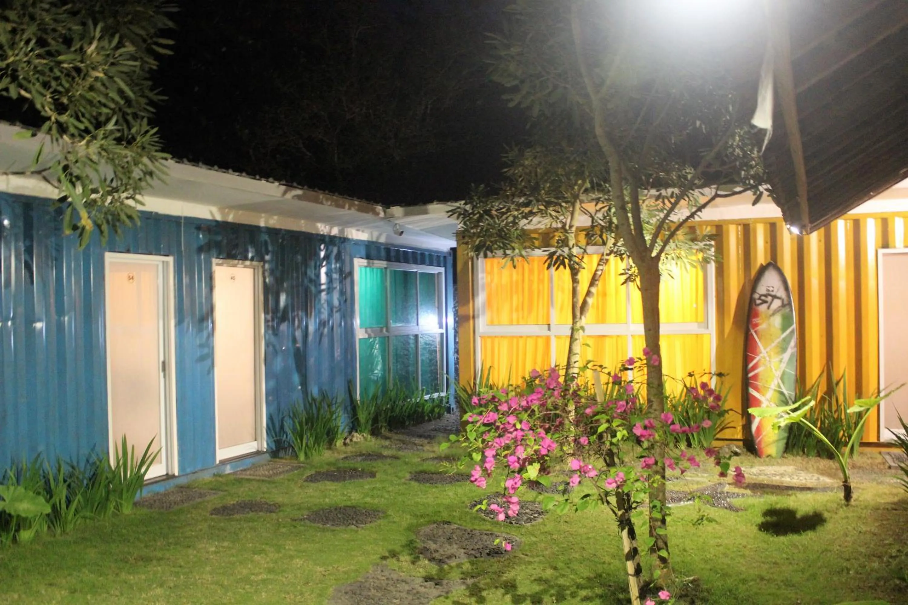 Garden in Kubu Container