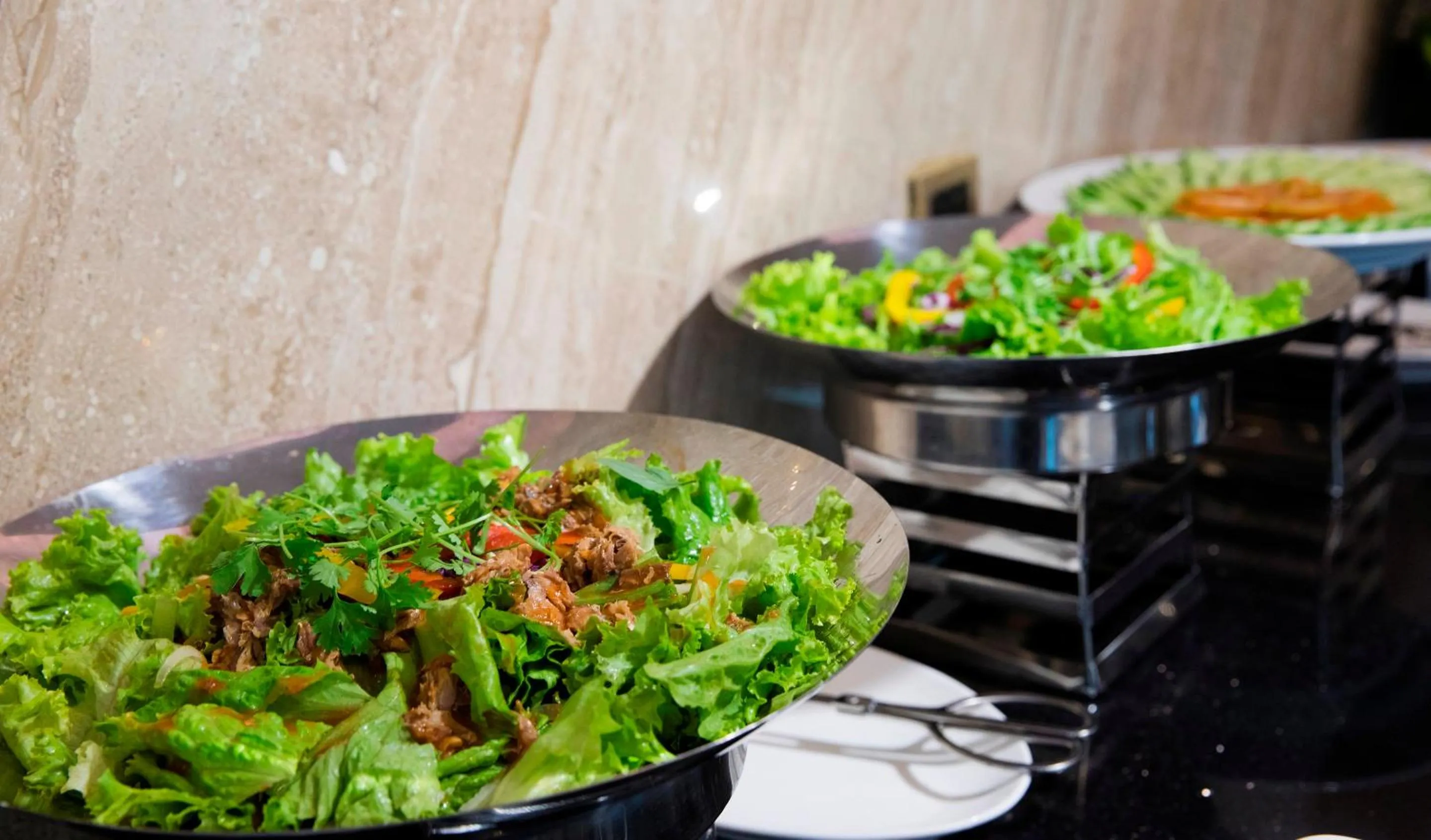 Restaurant/places to eat in Meriton Hotel Nha Trang