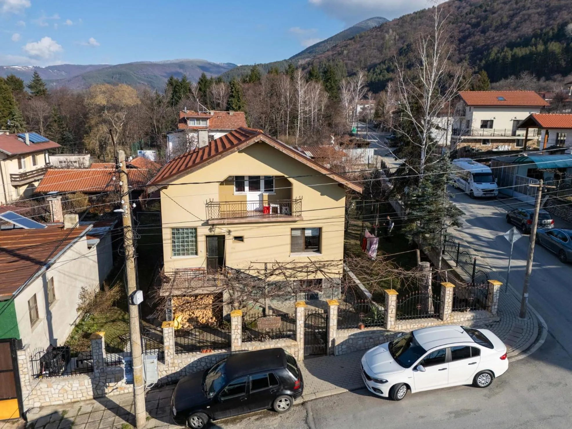 Danailovi Guest House