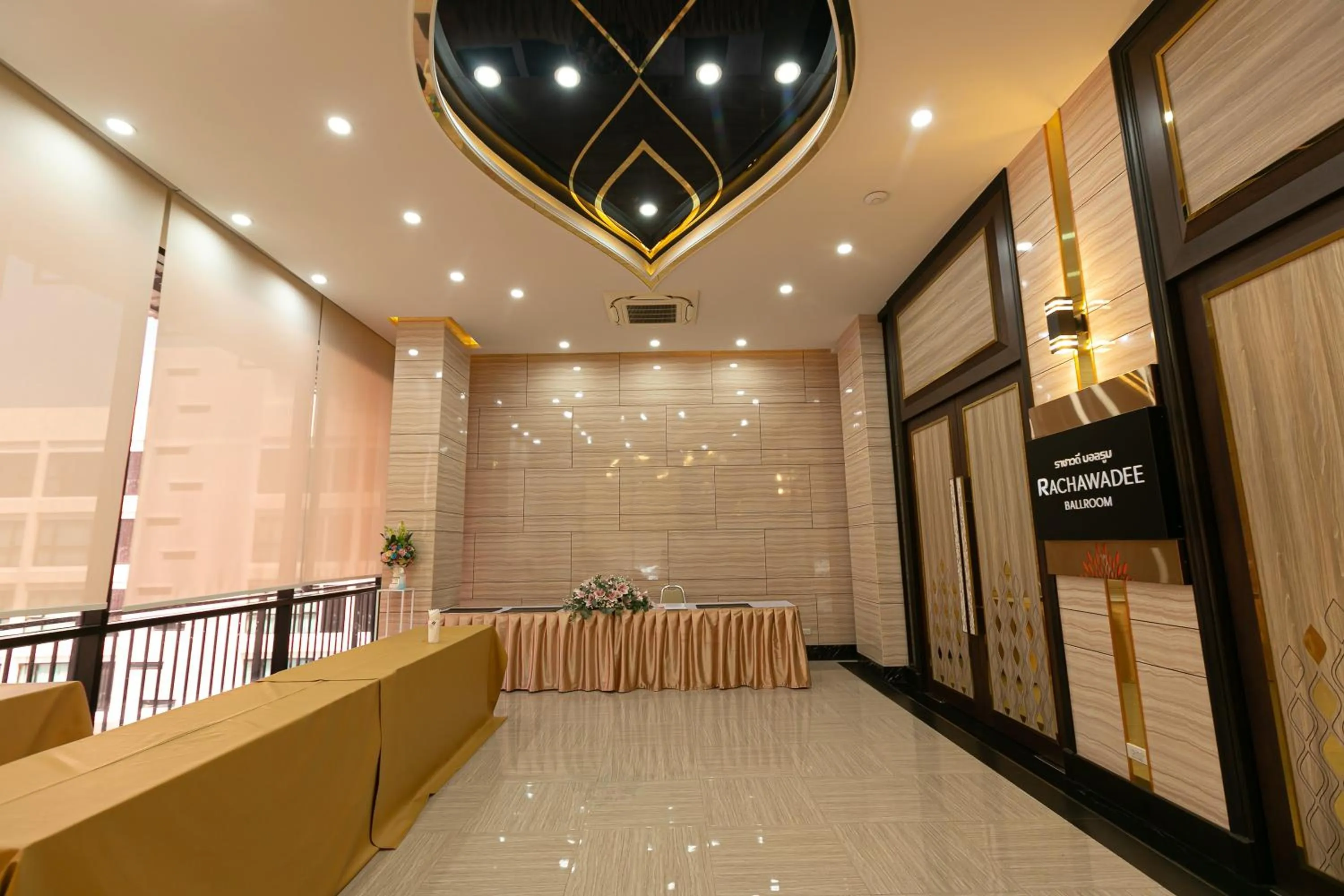 Banquet/Function facilities in Grand Ratchapruek Hotel