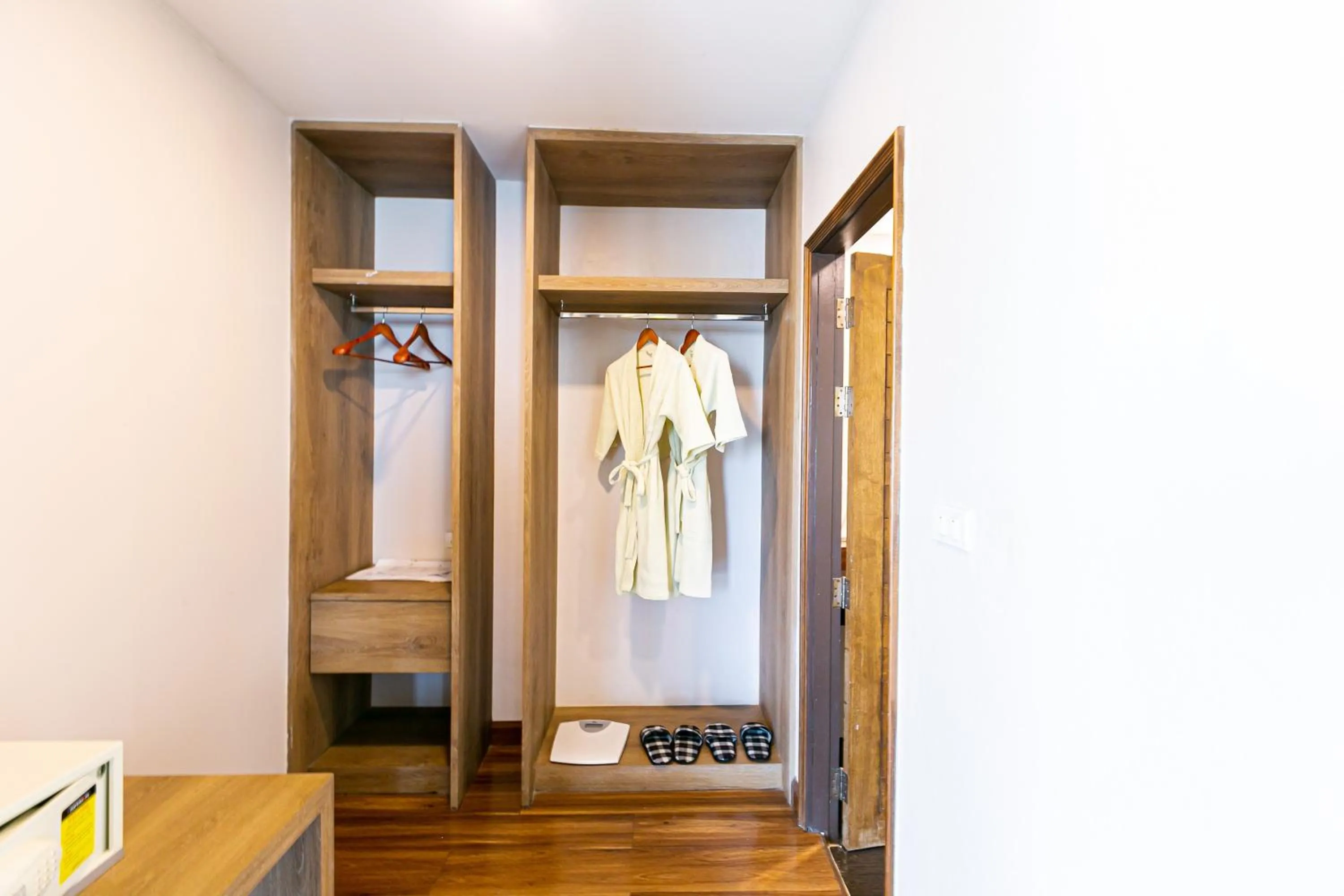 towels in Grand Ratchapruek Hotel