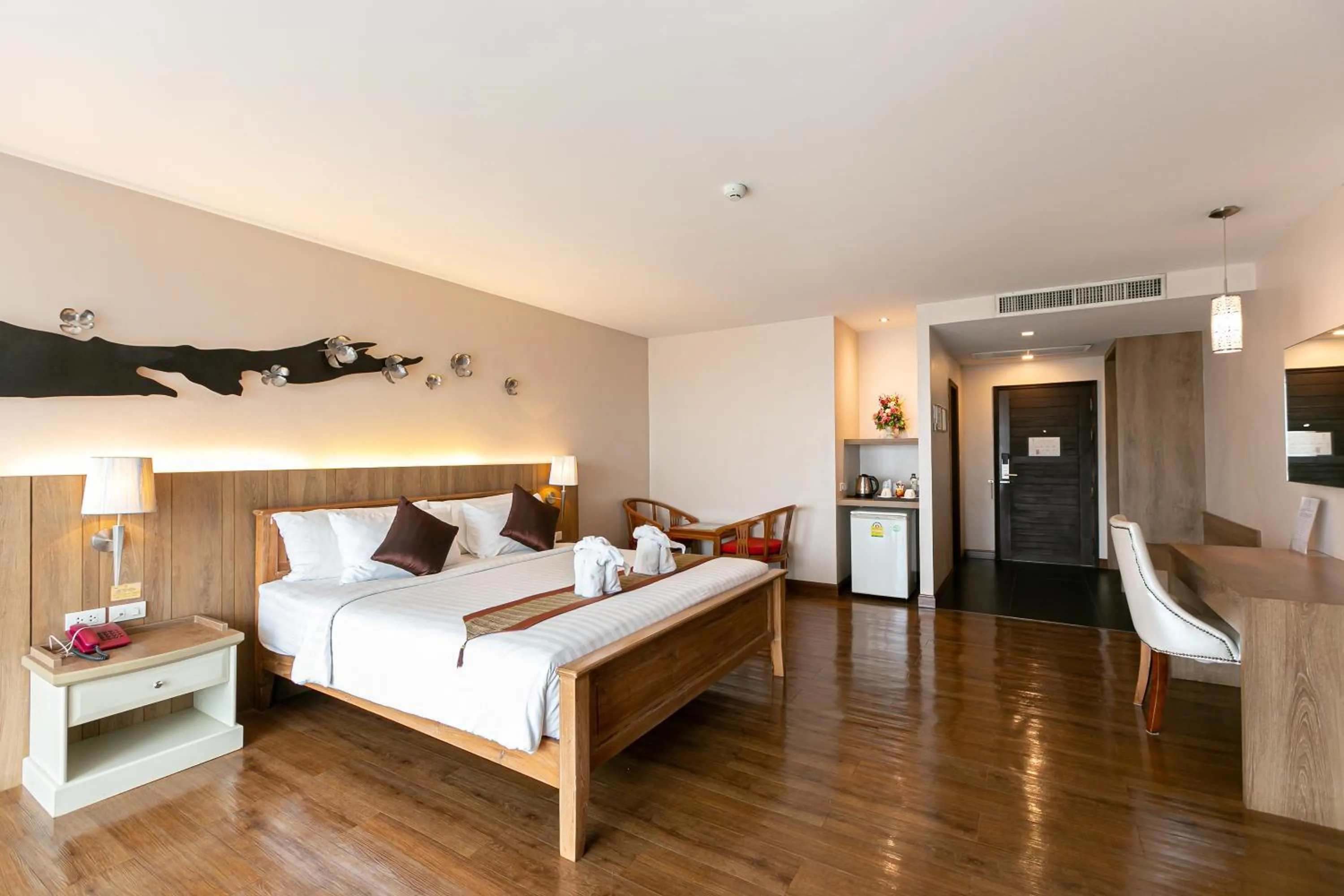 Bed in Grand Ratchapruek Hotel