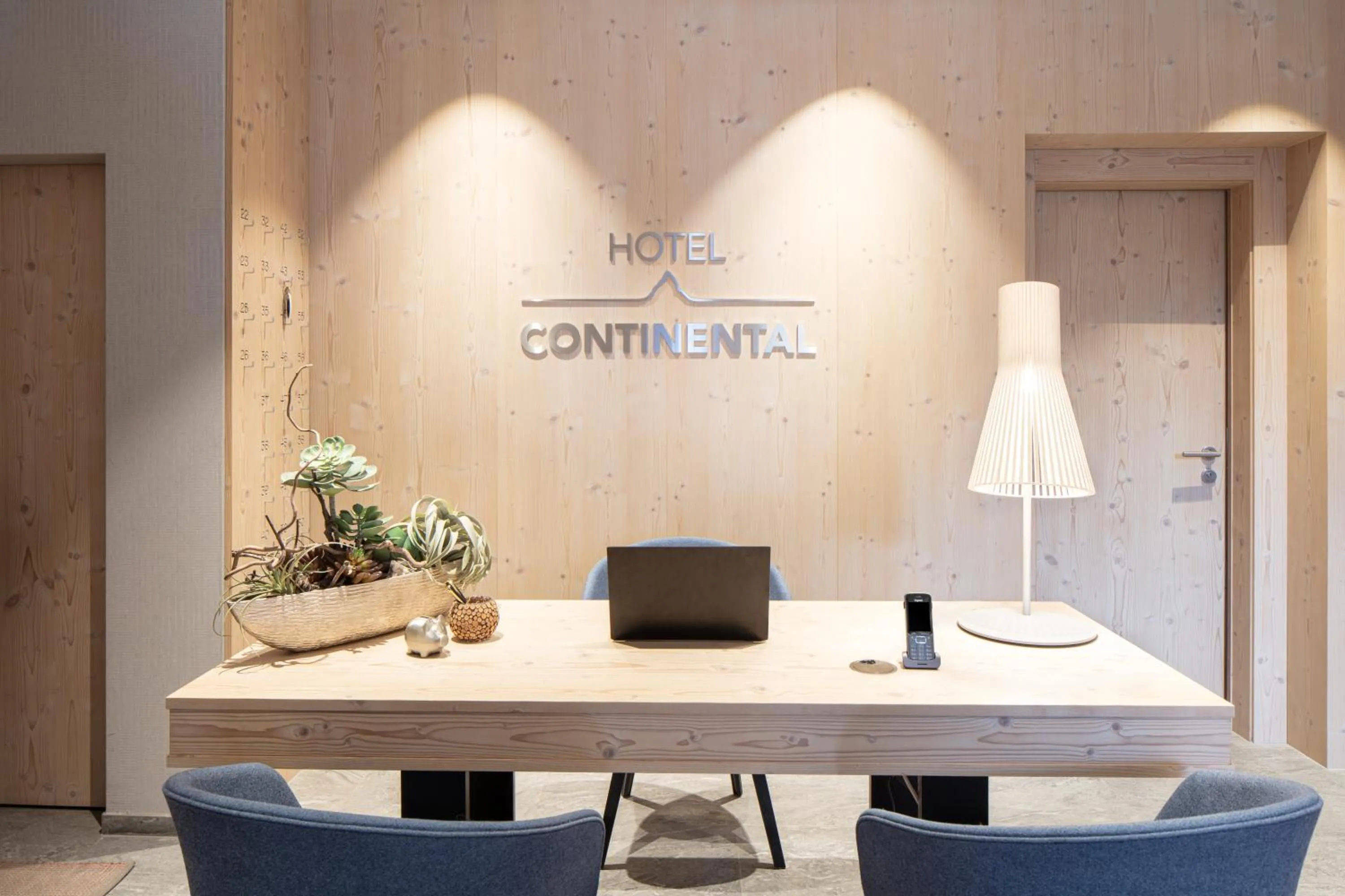 Lobby or reception in Hotel Continental