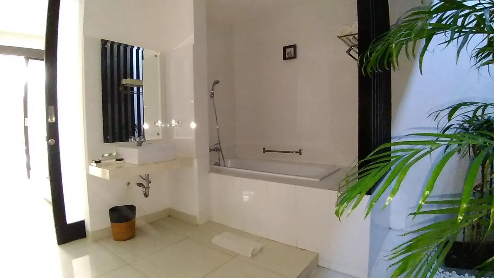 Bathroom in The Diana Suite