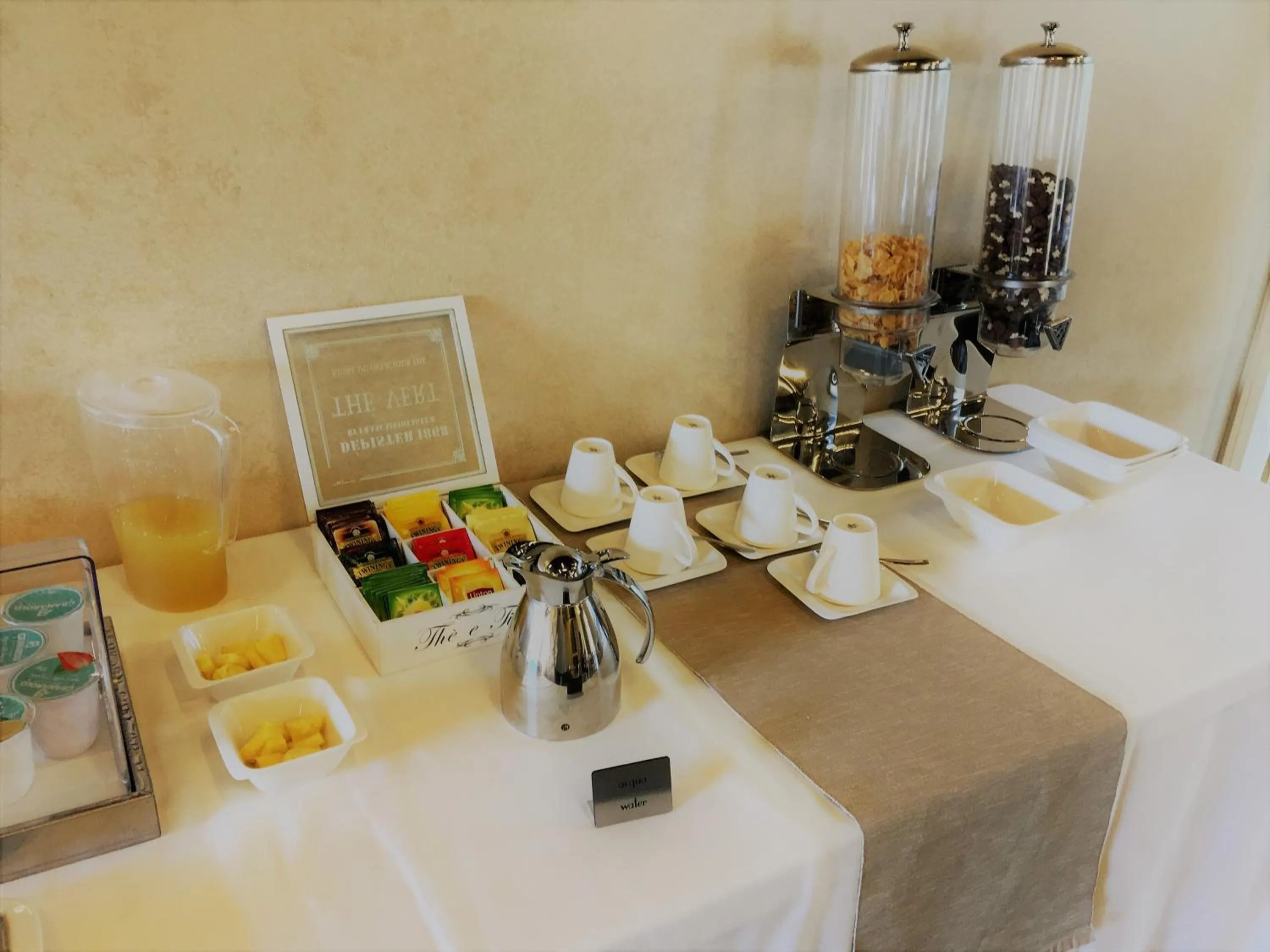 Breakfast in Archeo Hotel
