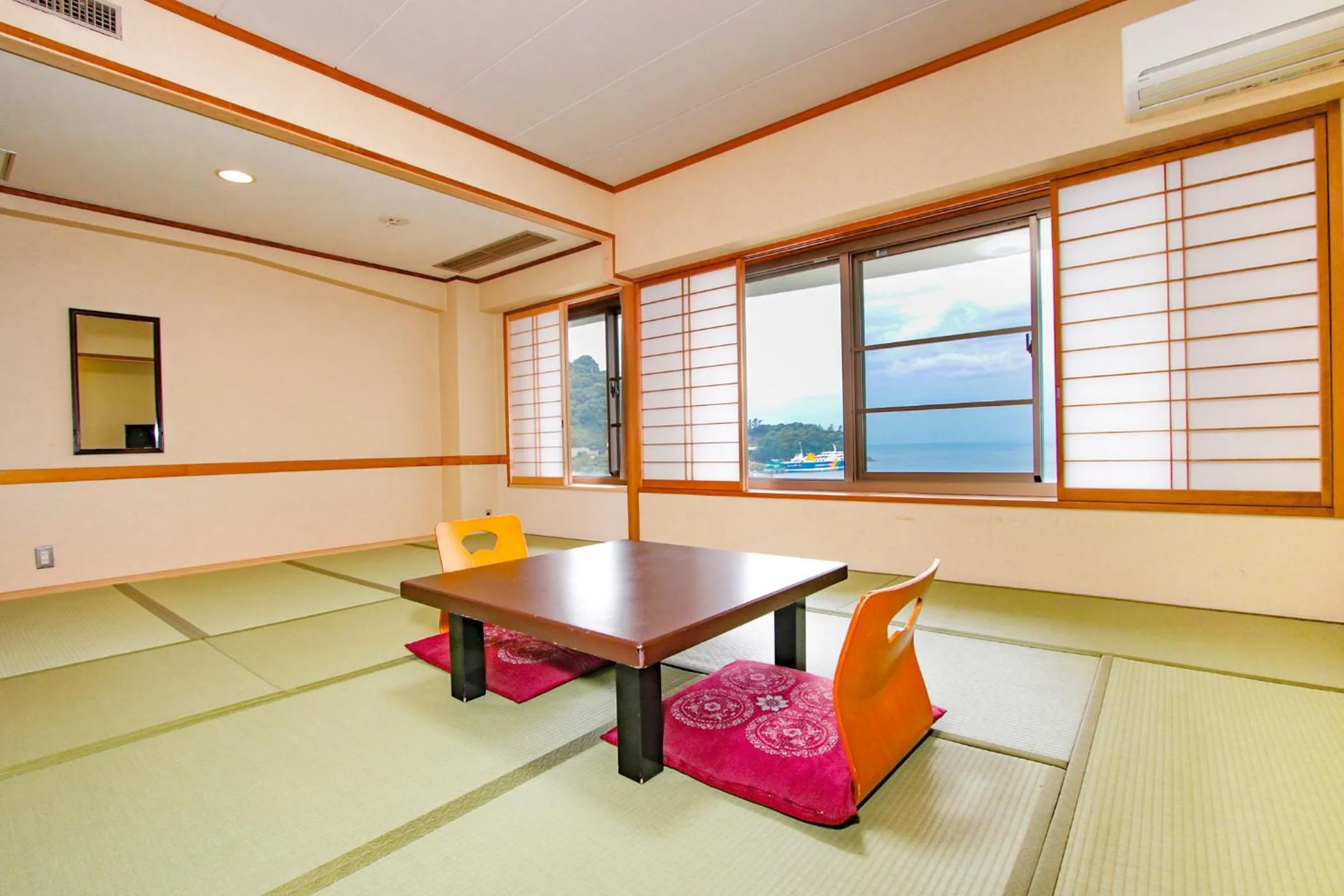 Ooedo Onsen Monogatari Toi Marine Hotel