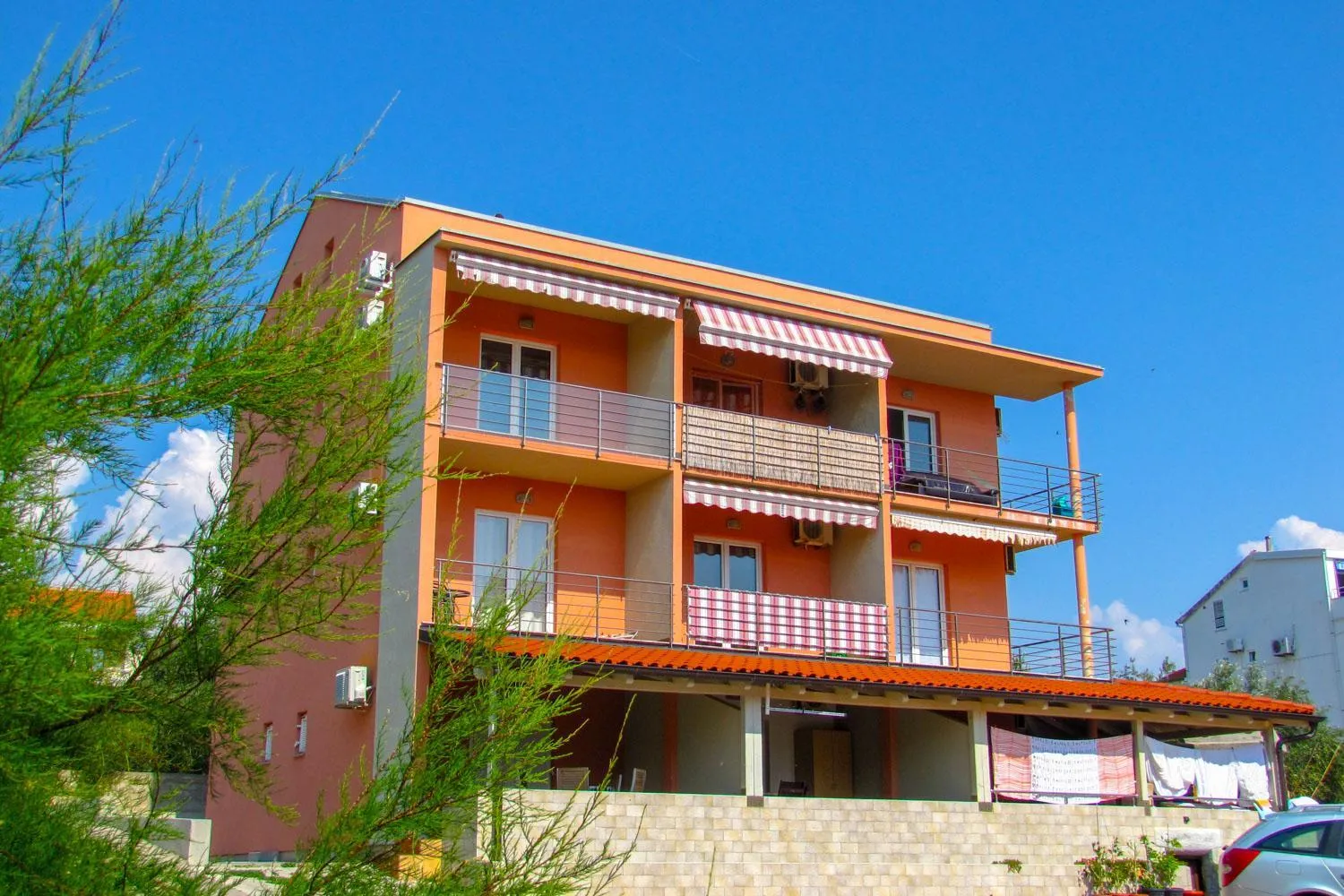 Property building in Apartment Marin