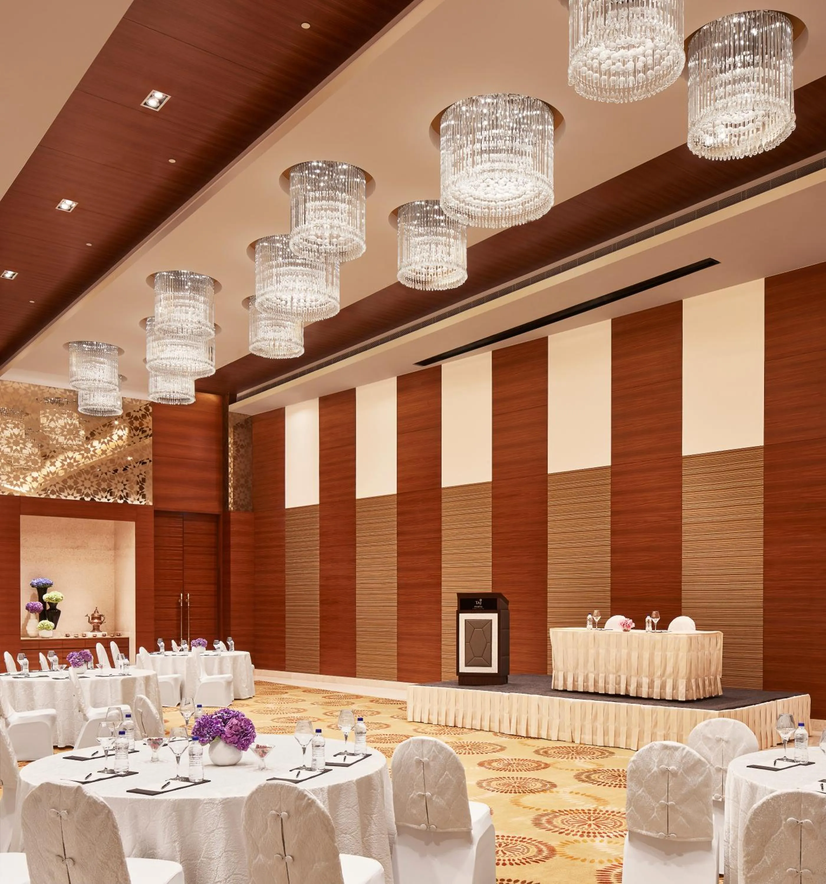 Banquet/Function facilities in Taj Swarna, Amritsar