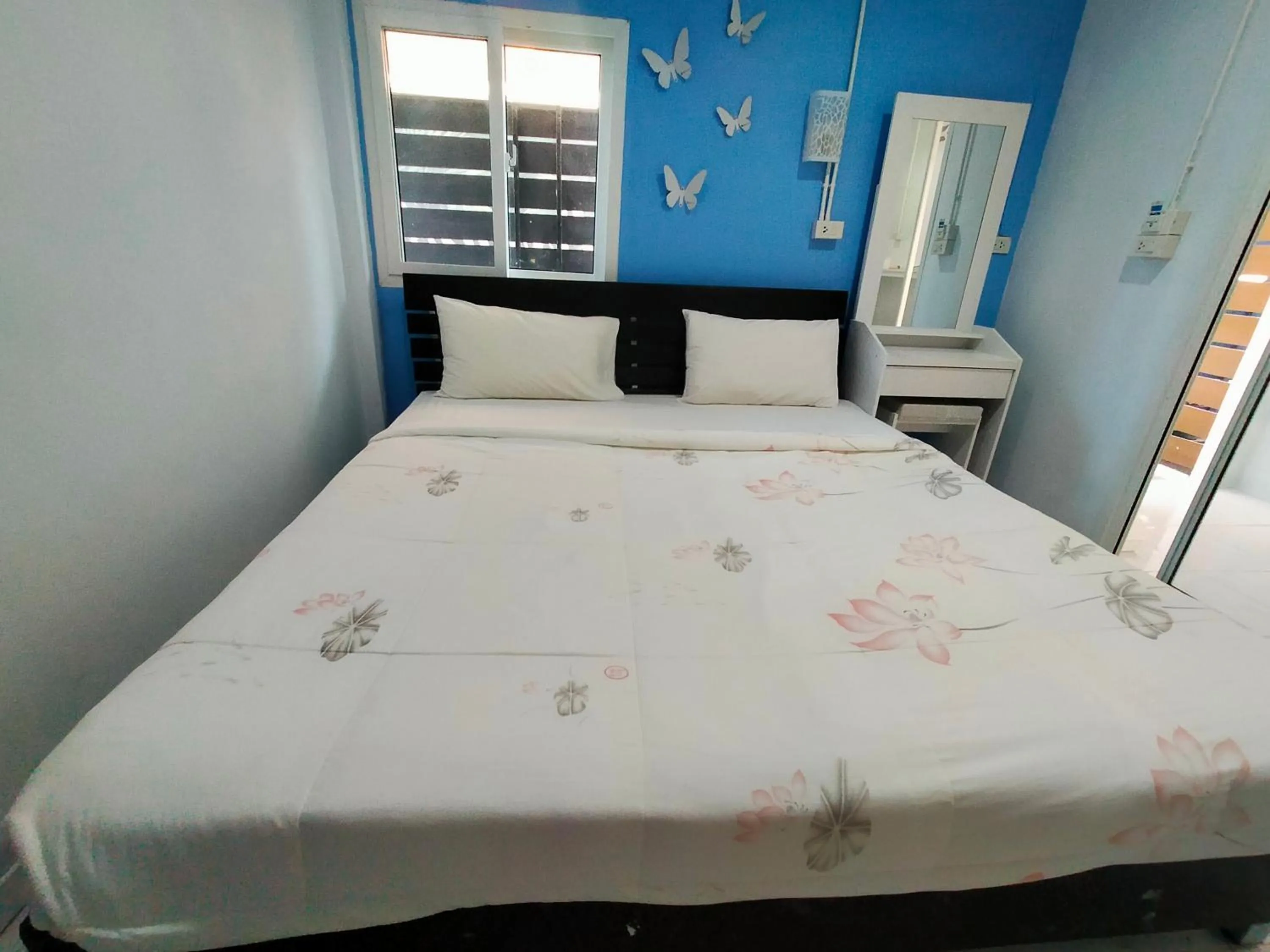 Bed in Nemo 2 Resort