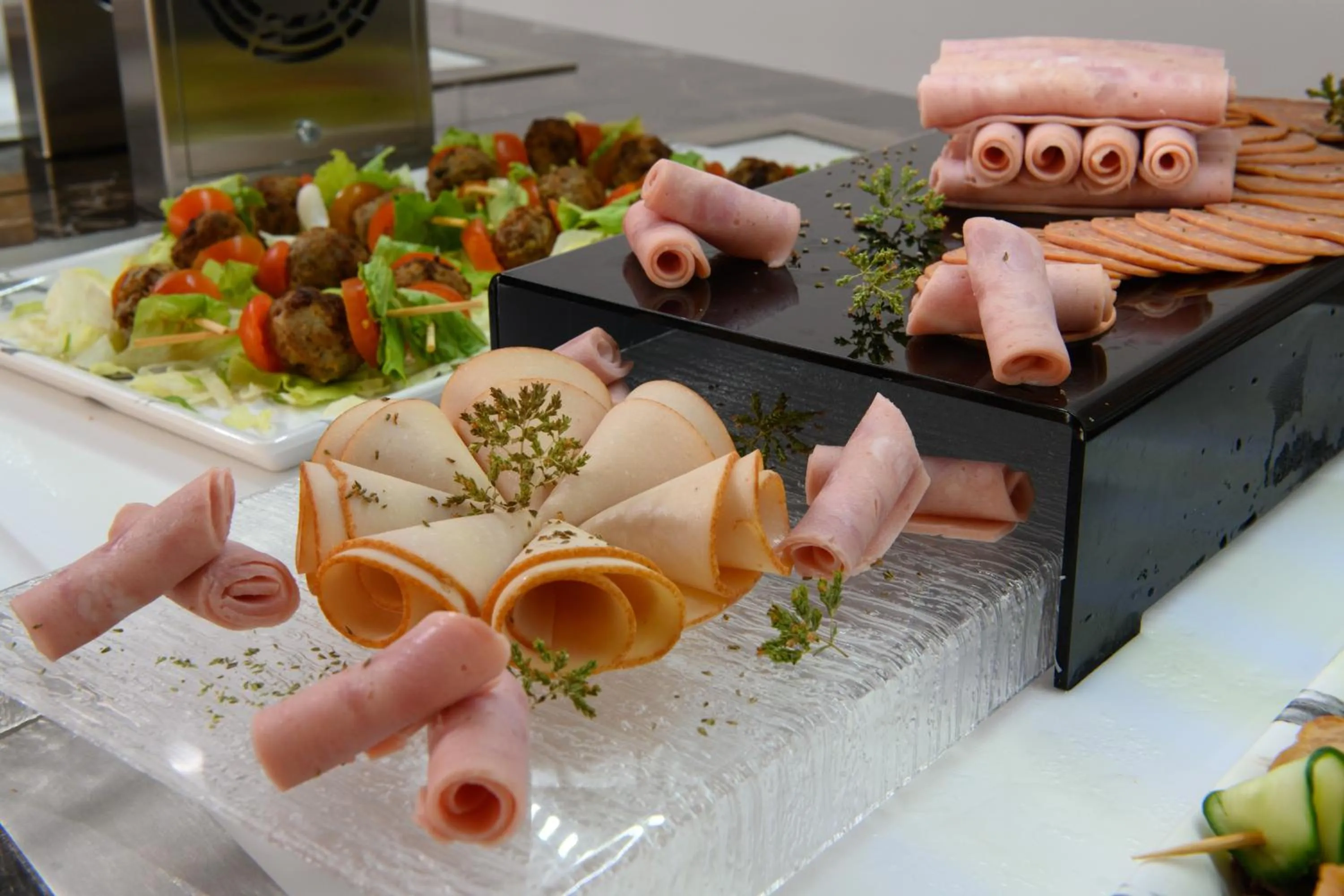 Restaurant/places to eat in Olympion Village