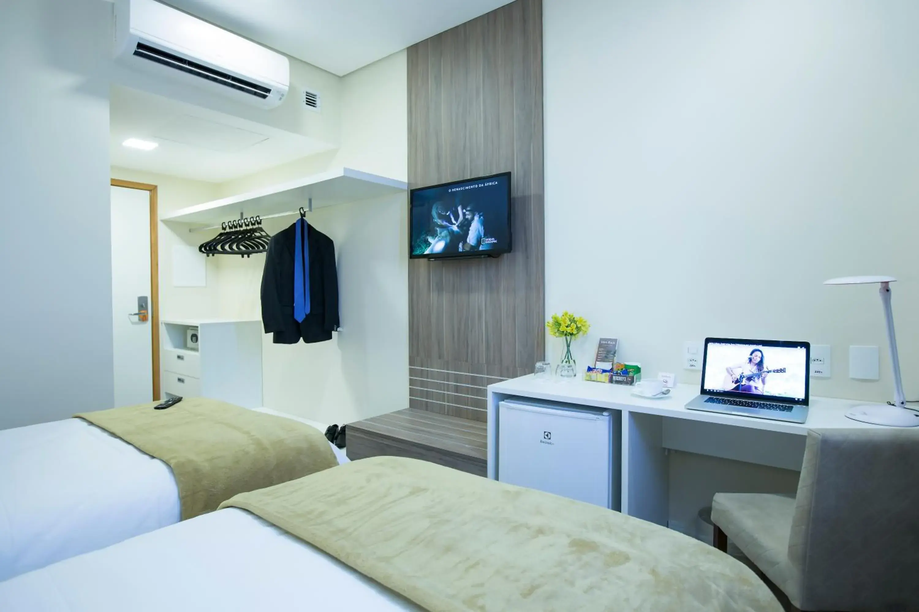 Superior Luxury Twin - single occupancy - 2 Single Beds and 1 Sofa Bed in Intercity Suape Costa Dourada Superior Luxury Twin - single occupancy - 2 Single Beds and 1 Sofa Bed in Intercity Suape Costa Dourada