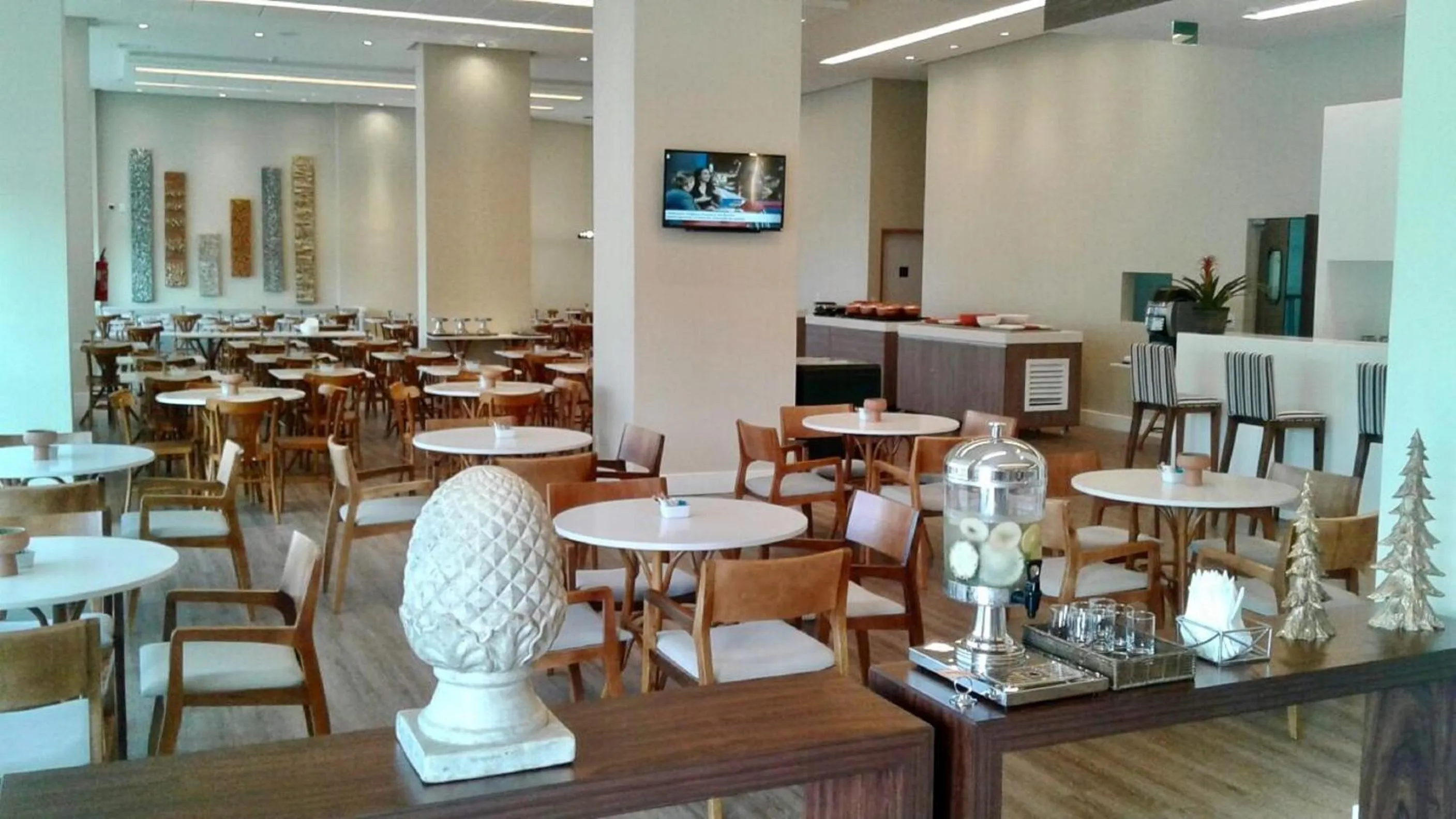 Restaurant/places to eat in Intercity Suape Costa Dourada