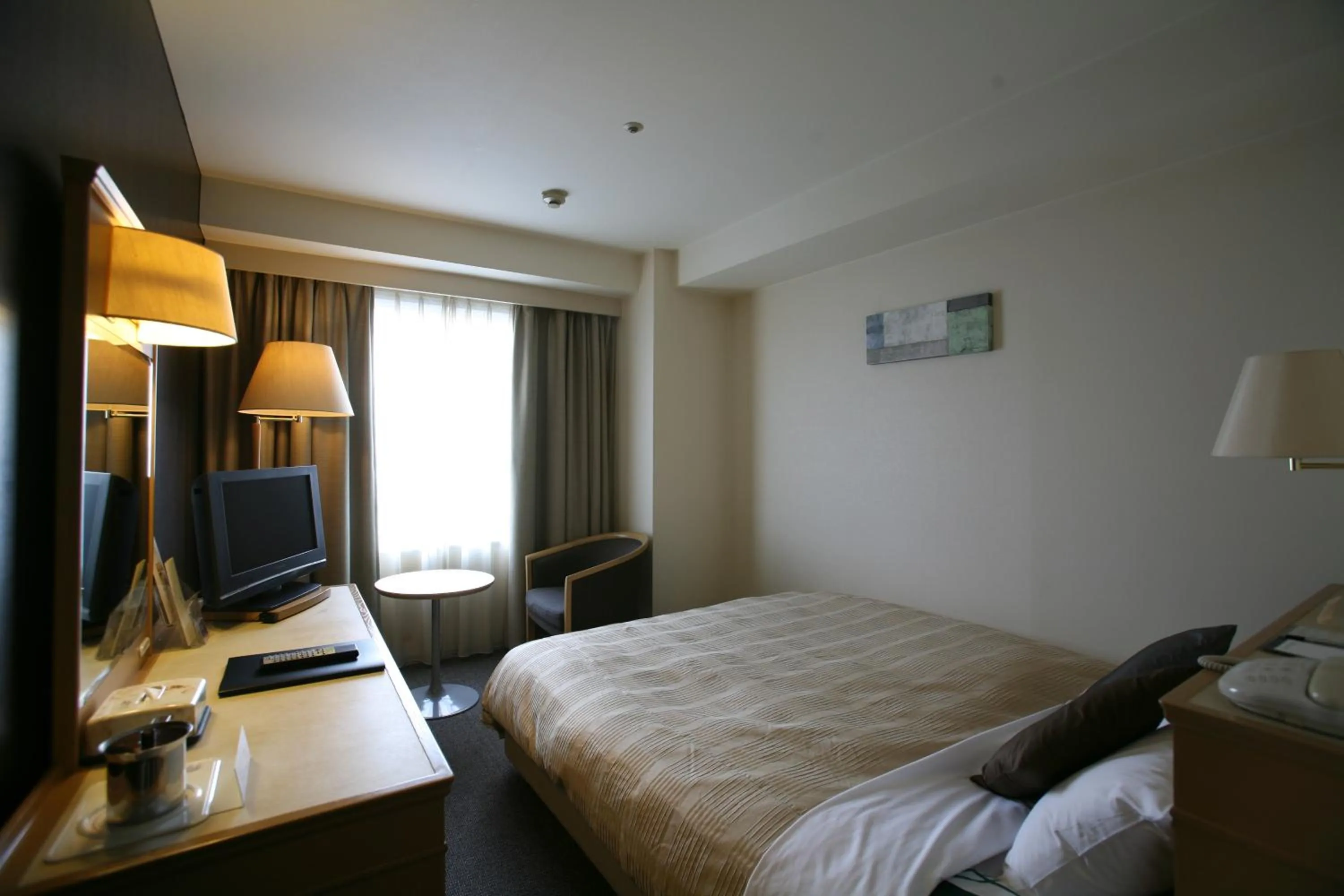 Photo of the whole room, Bed in Cypress Garden Hotel