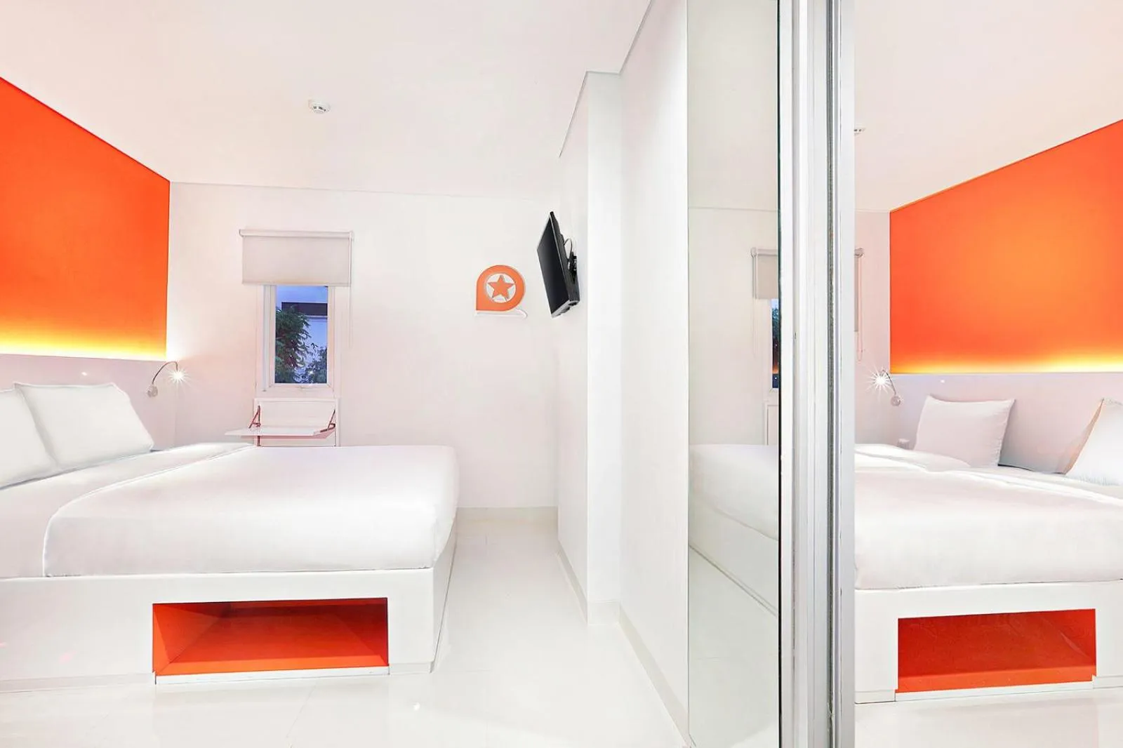 Bedroom, Bed in Starlet Hotel Serpong