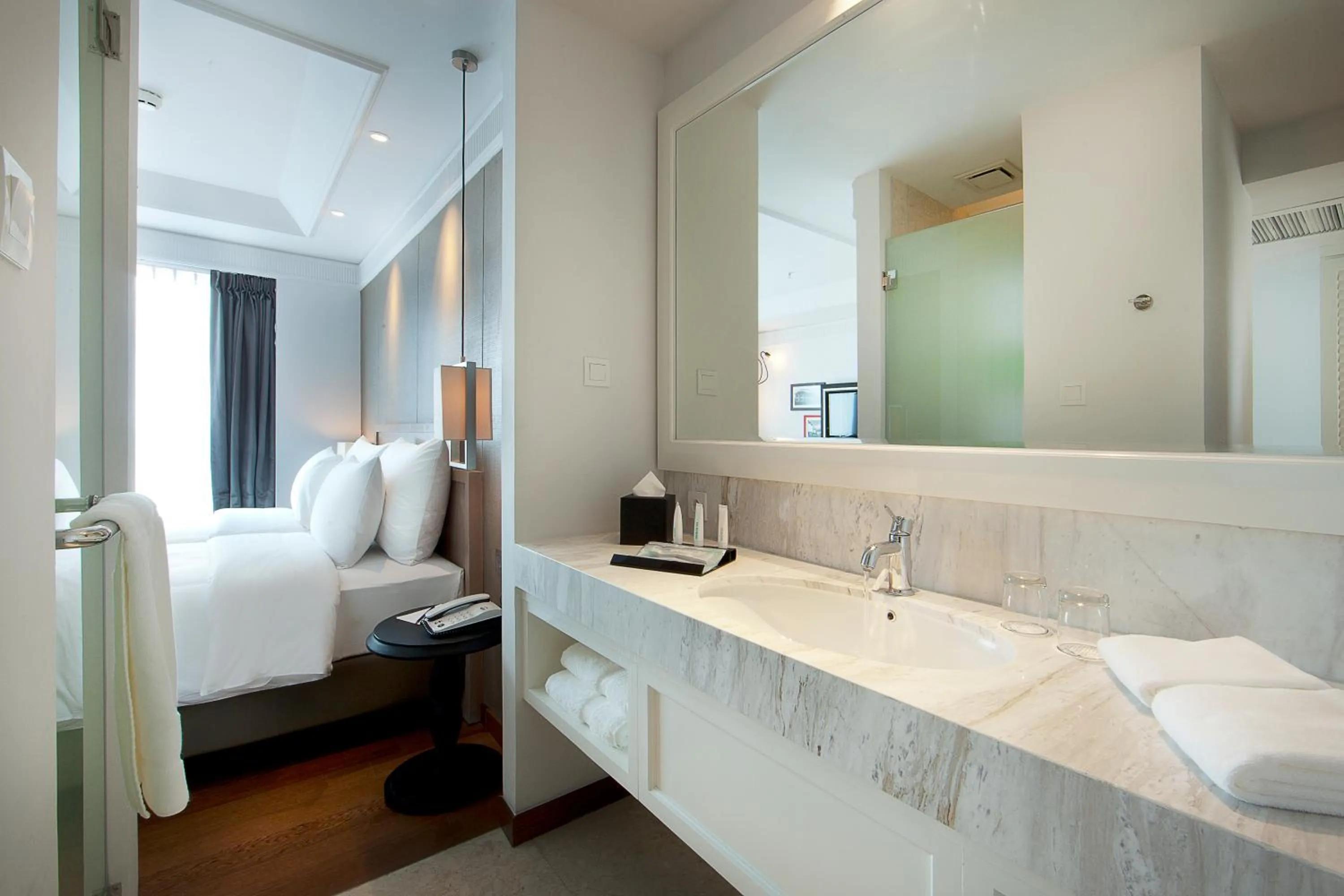 Bedroom, Bed in De Paviljoen Bandung