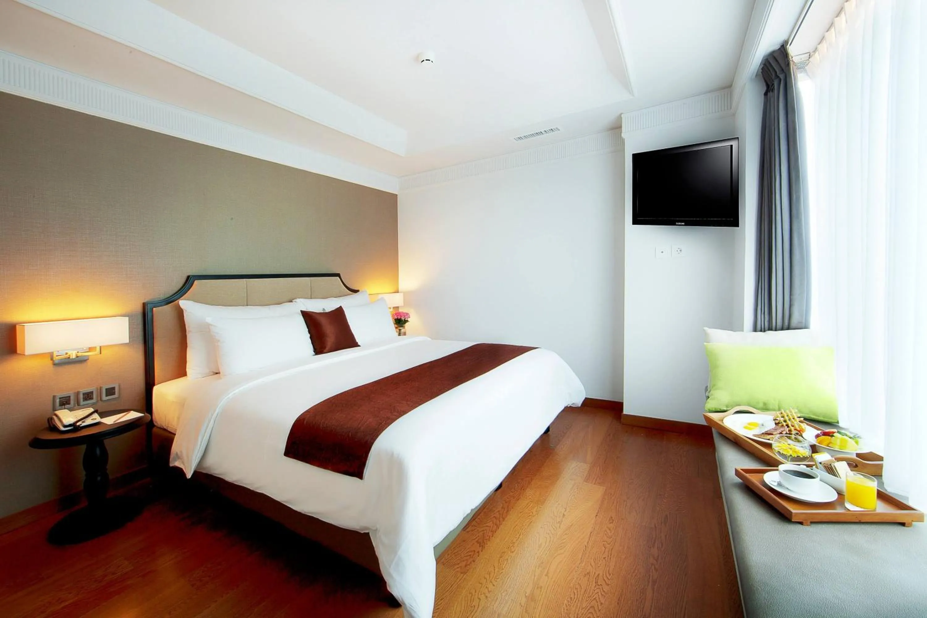 Bed in De Paviljoen Bandung