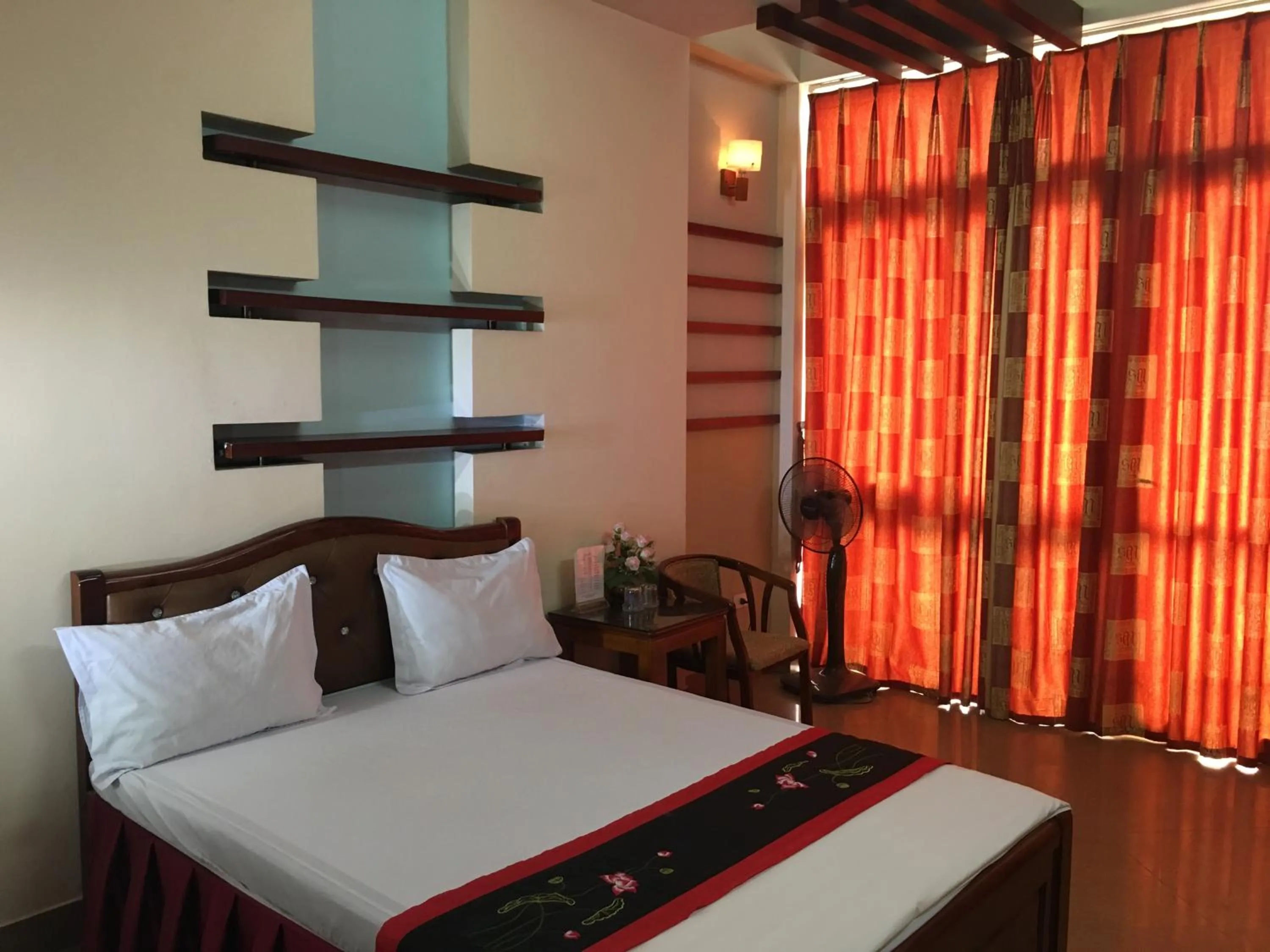 Bed in Sunrise Hotel