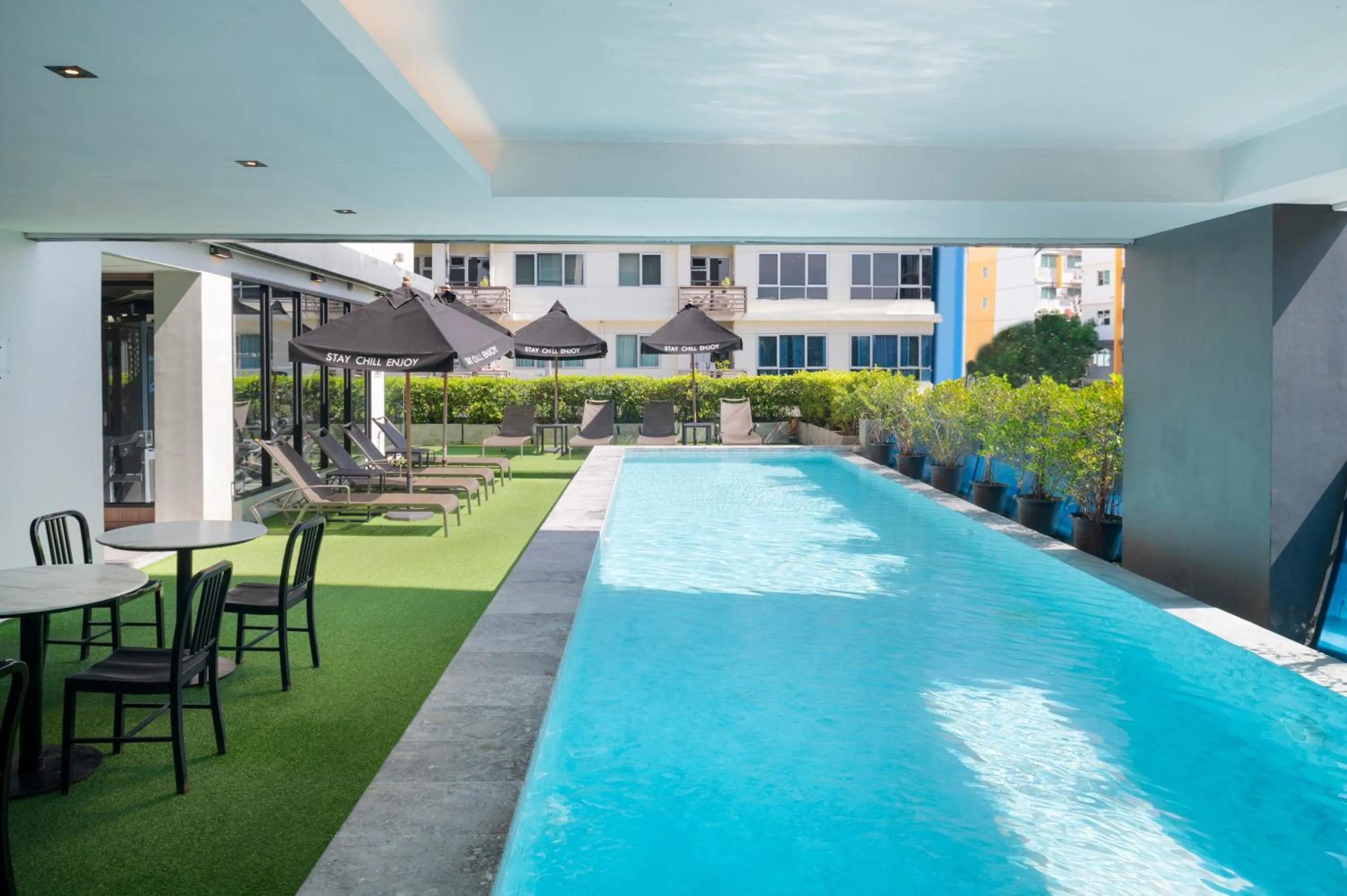 Swimming pool in Cross Vibe Bangkok Sukhumvit