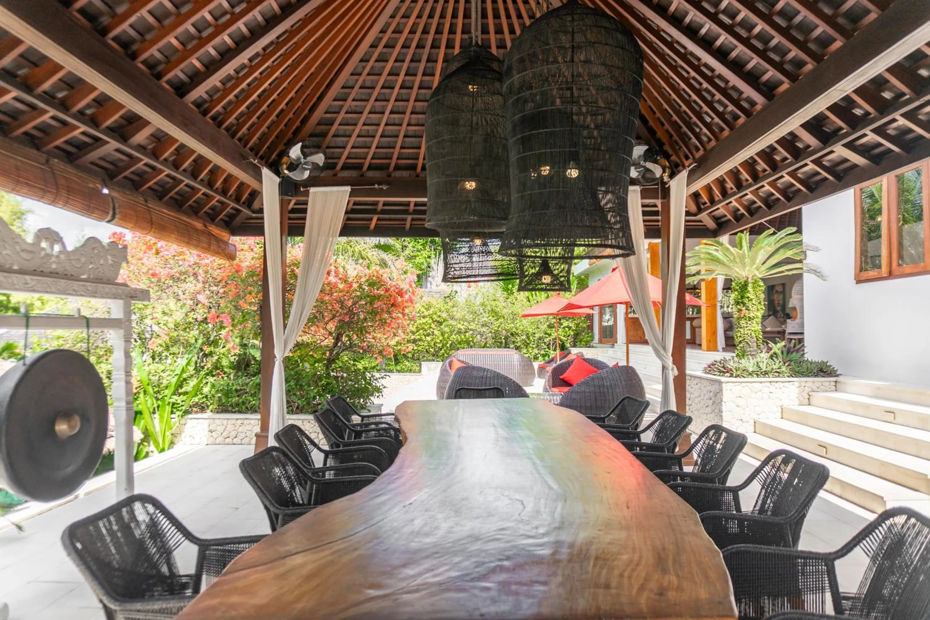 Dining area in Villa Naty Canggu - 6 Bedrooms Luxury Villa