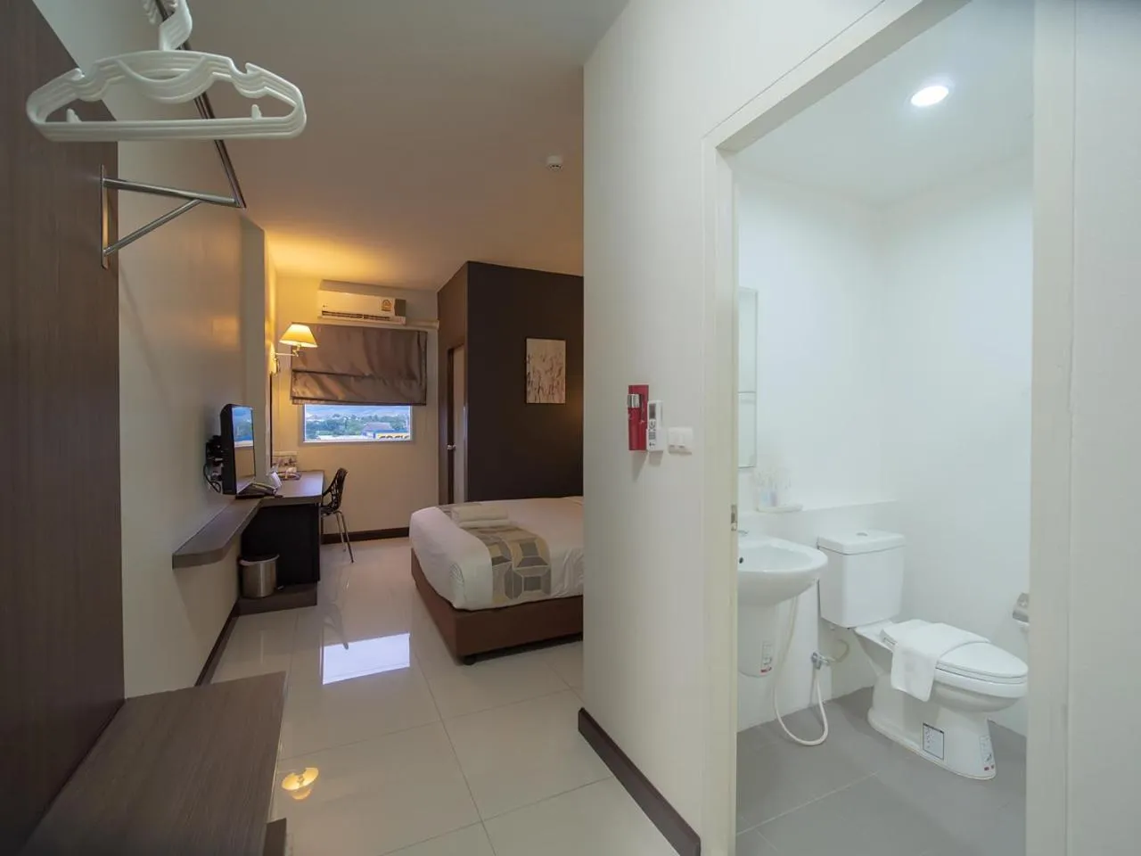 Bathroom in Fortune D Hotel Maesot