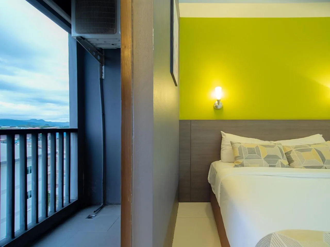 Balcony/Terrace in Fortune D Hotel Maesot