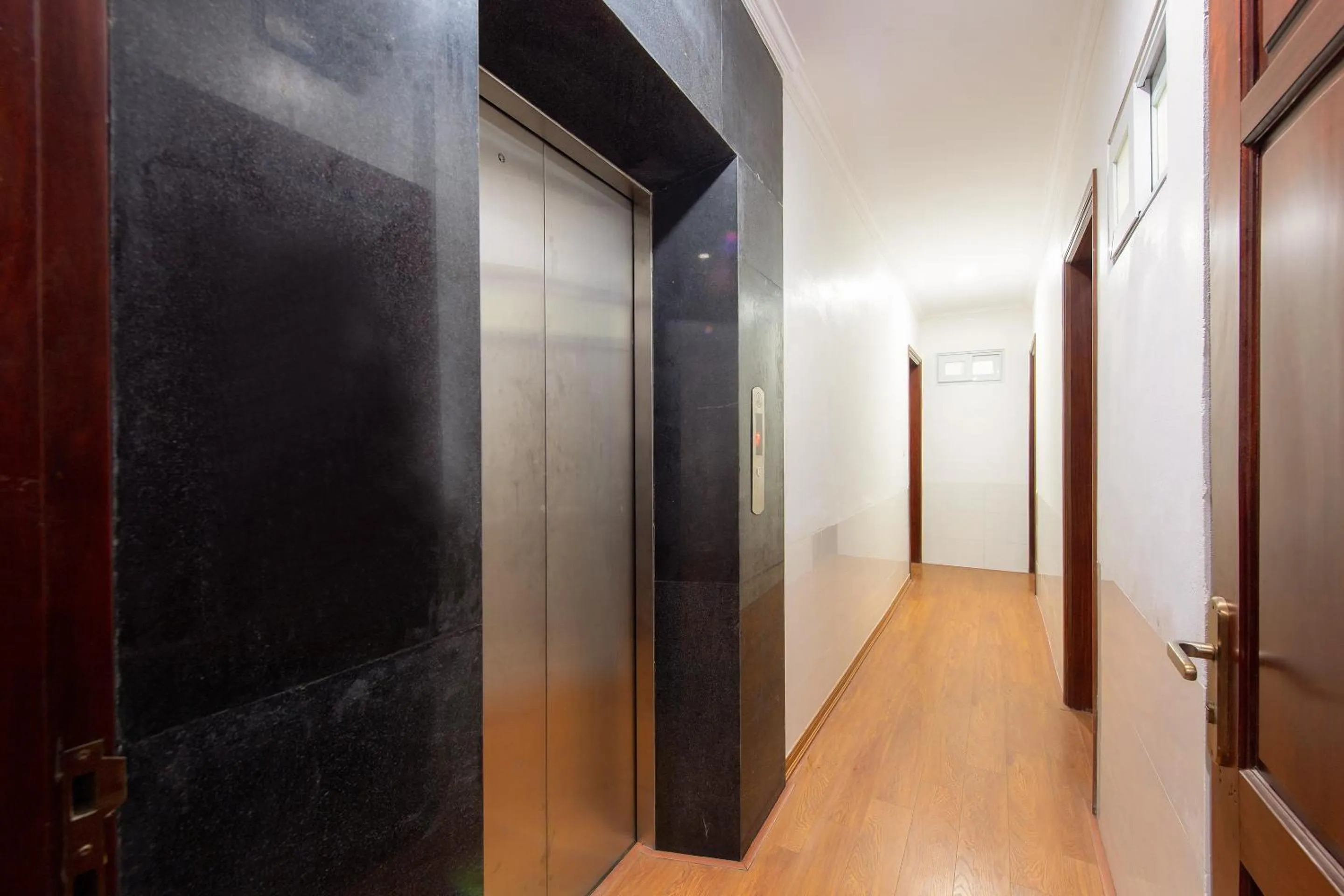 Facility for disabled guests in Super OYO Capital O 387 Bach Duong Hotel