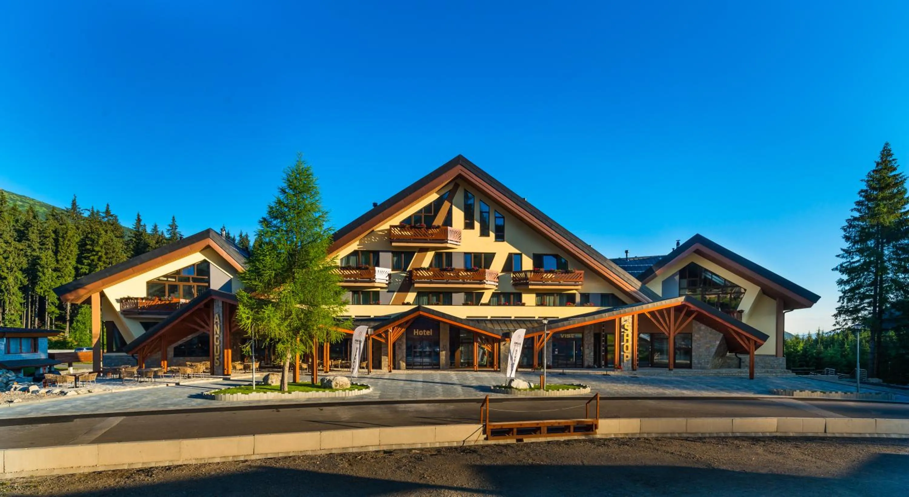 Property building in Hotel Pošta