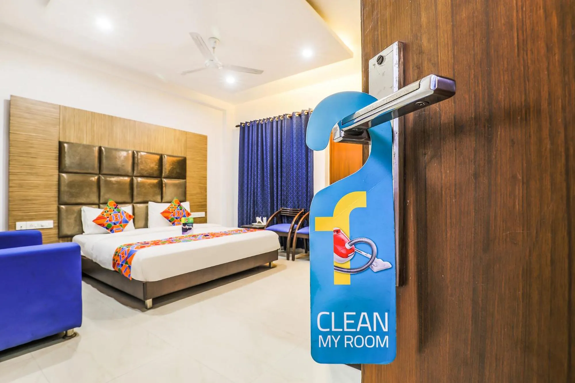 Bed in FabHotel The Residency DLF Galleria