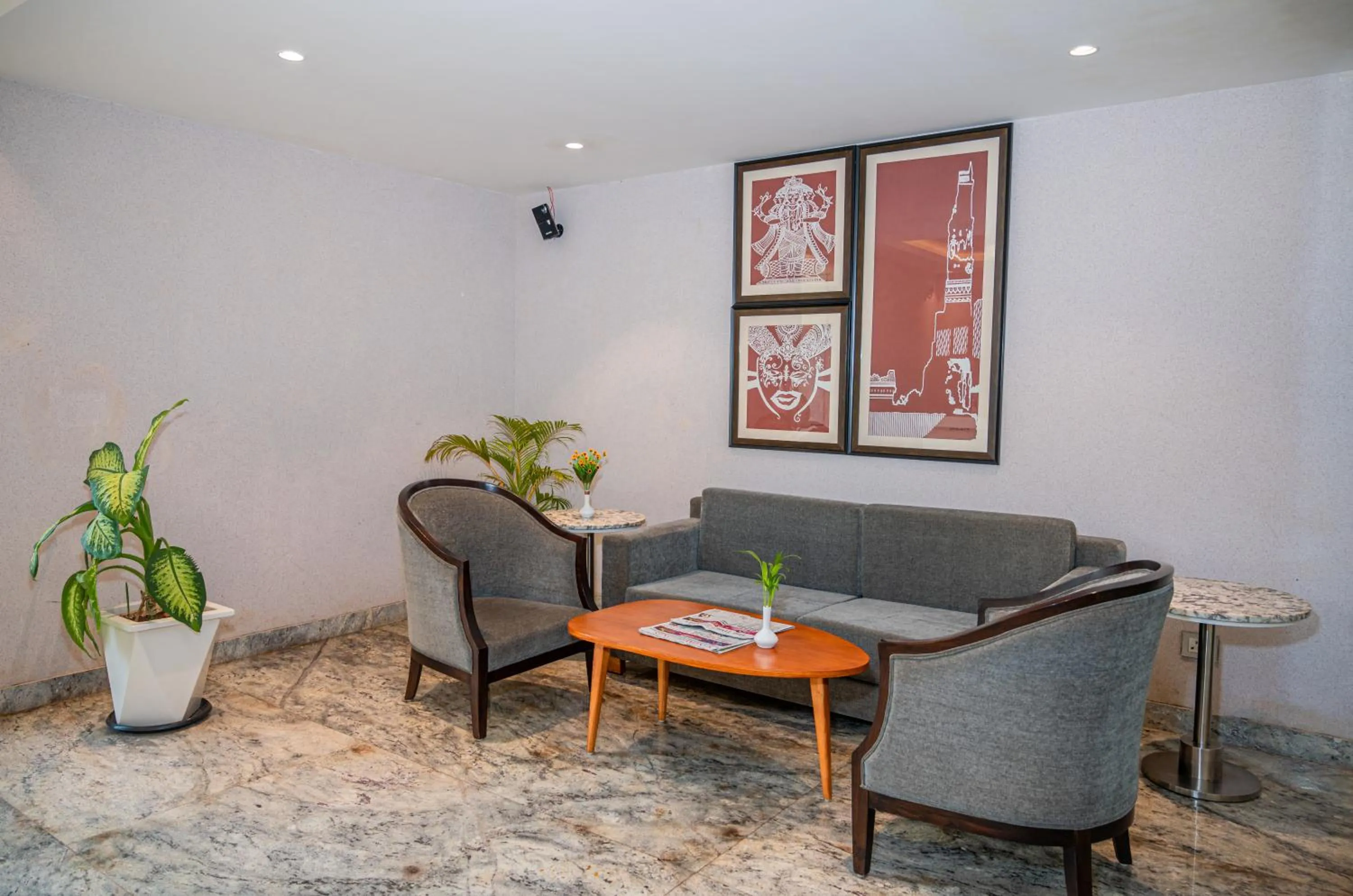 Lobby or reception in La Oasis by Meraden ,Goa