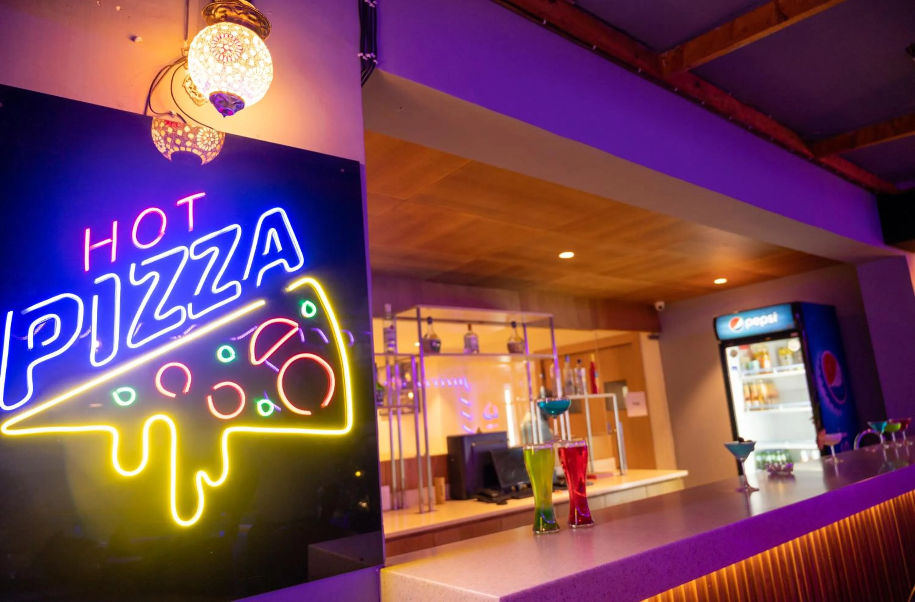 Lounge or bar in La Oasis by Meraden ,Goa