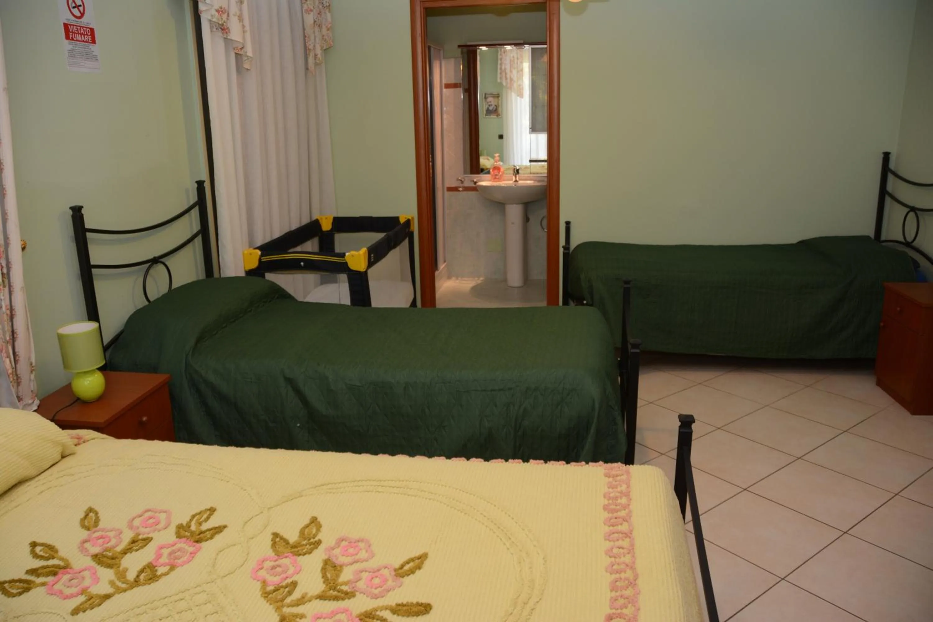 Bed in B&B Villa San Leonardo