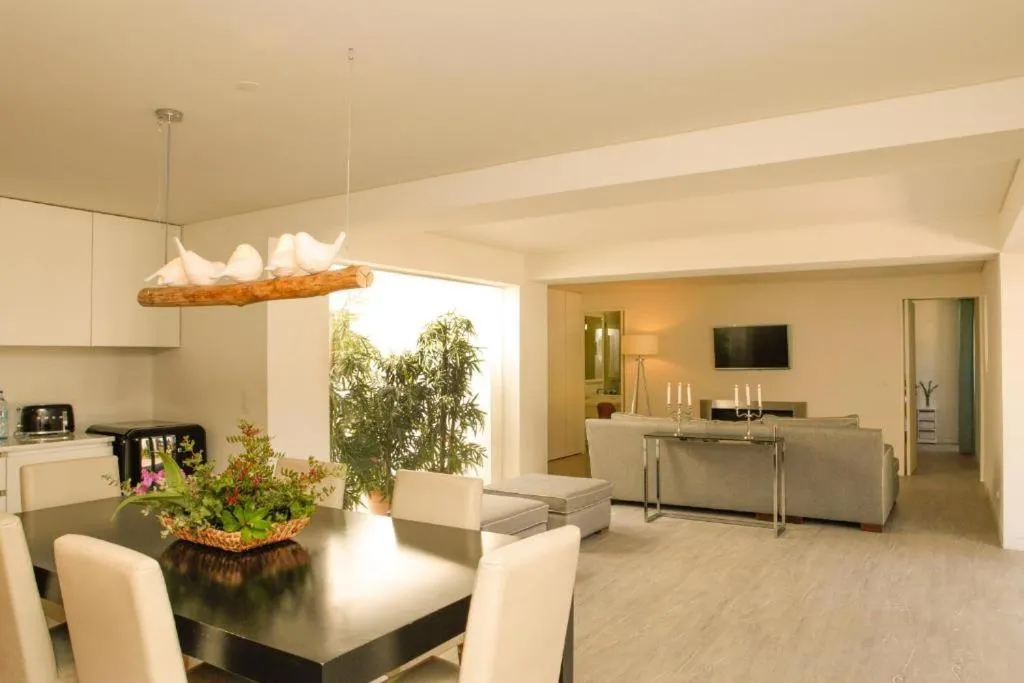 Living room in Hotel Casa Palmela - Small Luxury Hotels of The World, Hotel & Villas