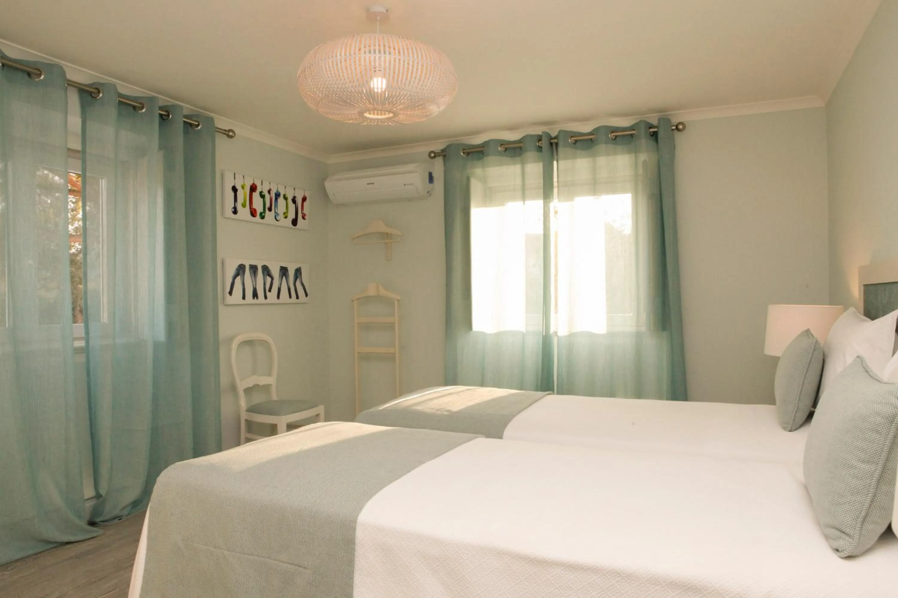 Bedroom, Bed in Hotel Casa Palmela - Small Luxury Hotels of The World, Hotel & Villas