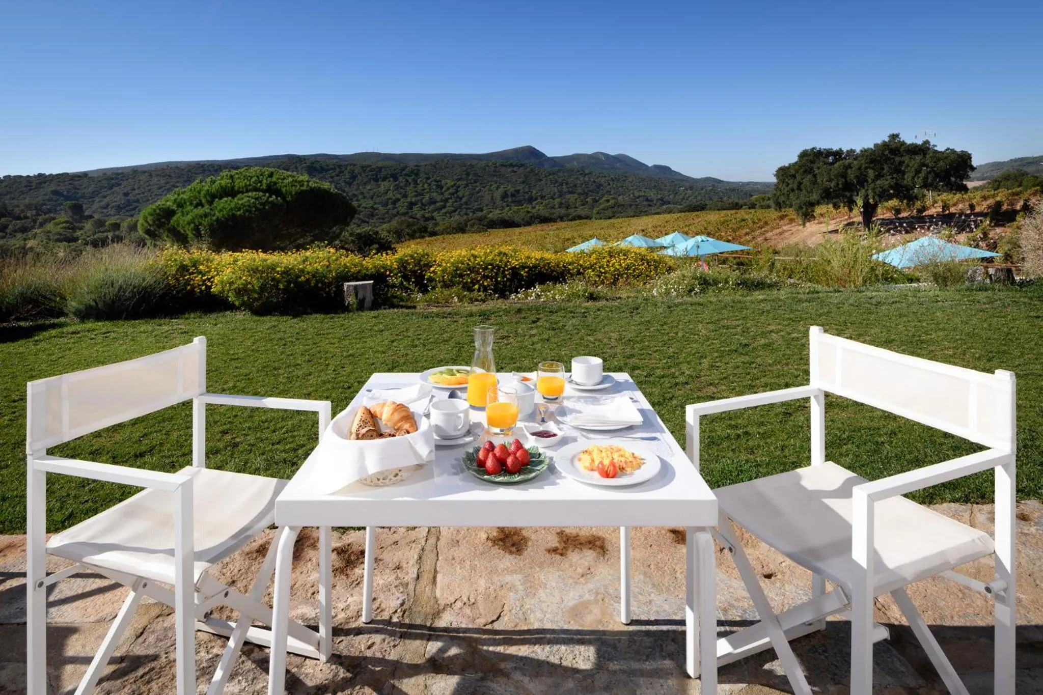 Breakfast in Hotel Casa Palmela - Small Luxury Hotels of The World, Hotel & Villas