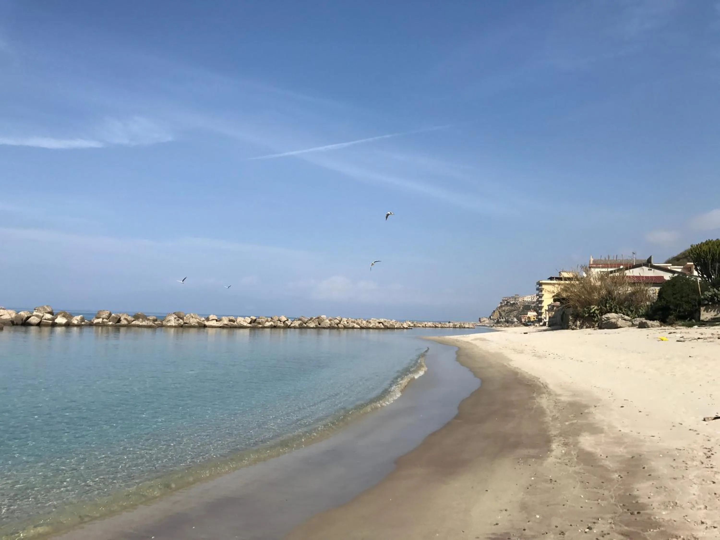 Beach in La Piccola Pizzo