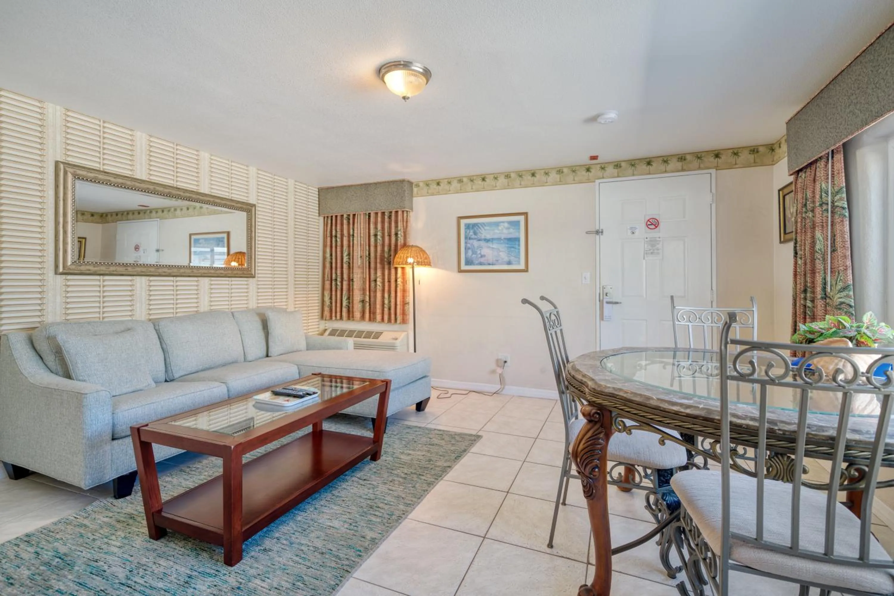 Camelot Beach Suites