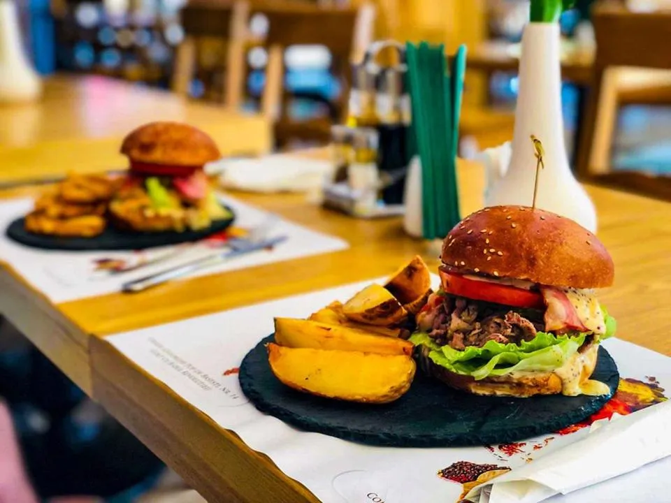 Food in Crema Residence