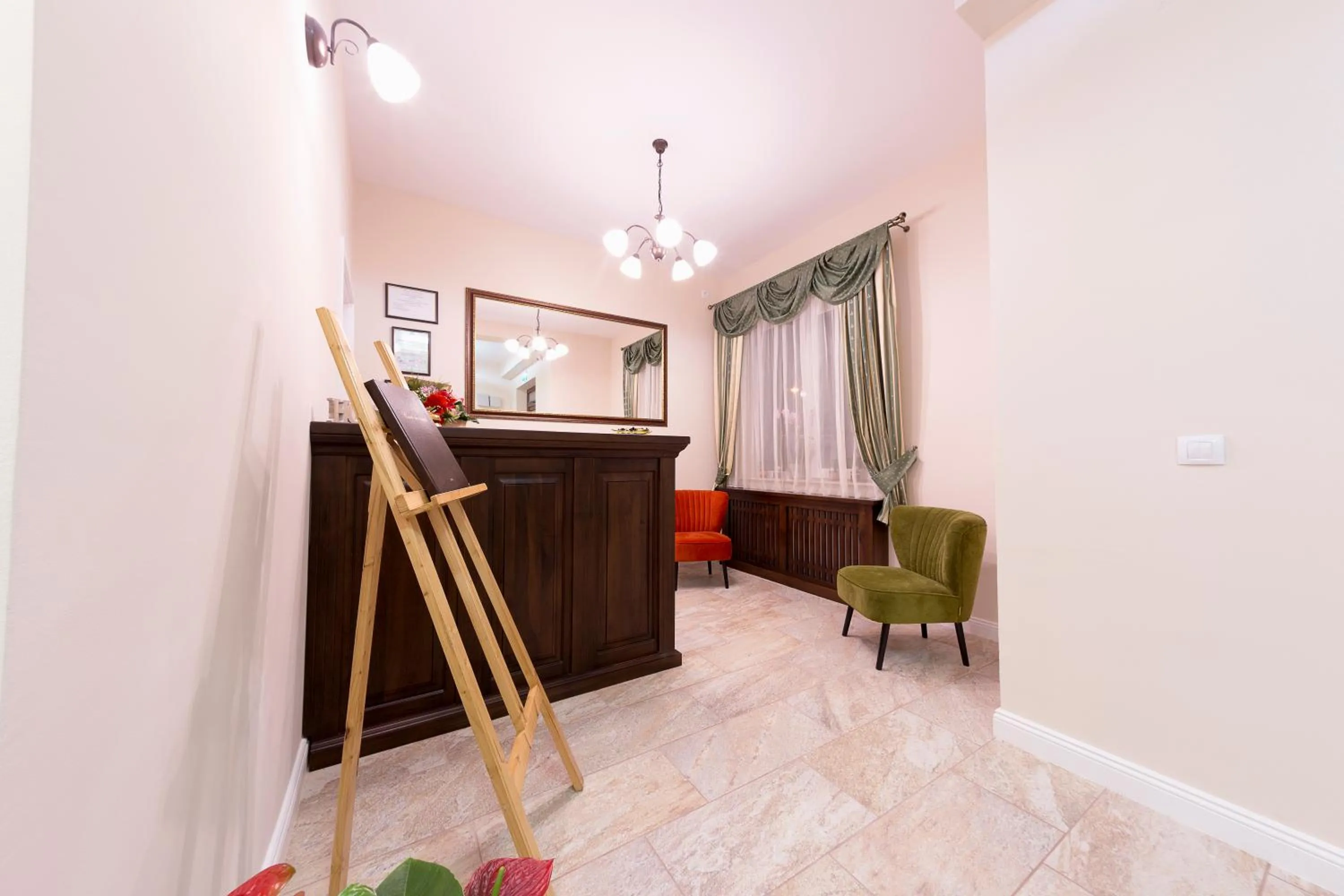 Decorative detail in Crema Residence