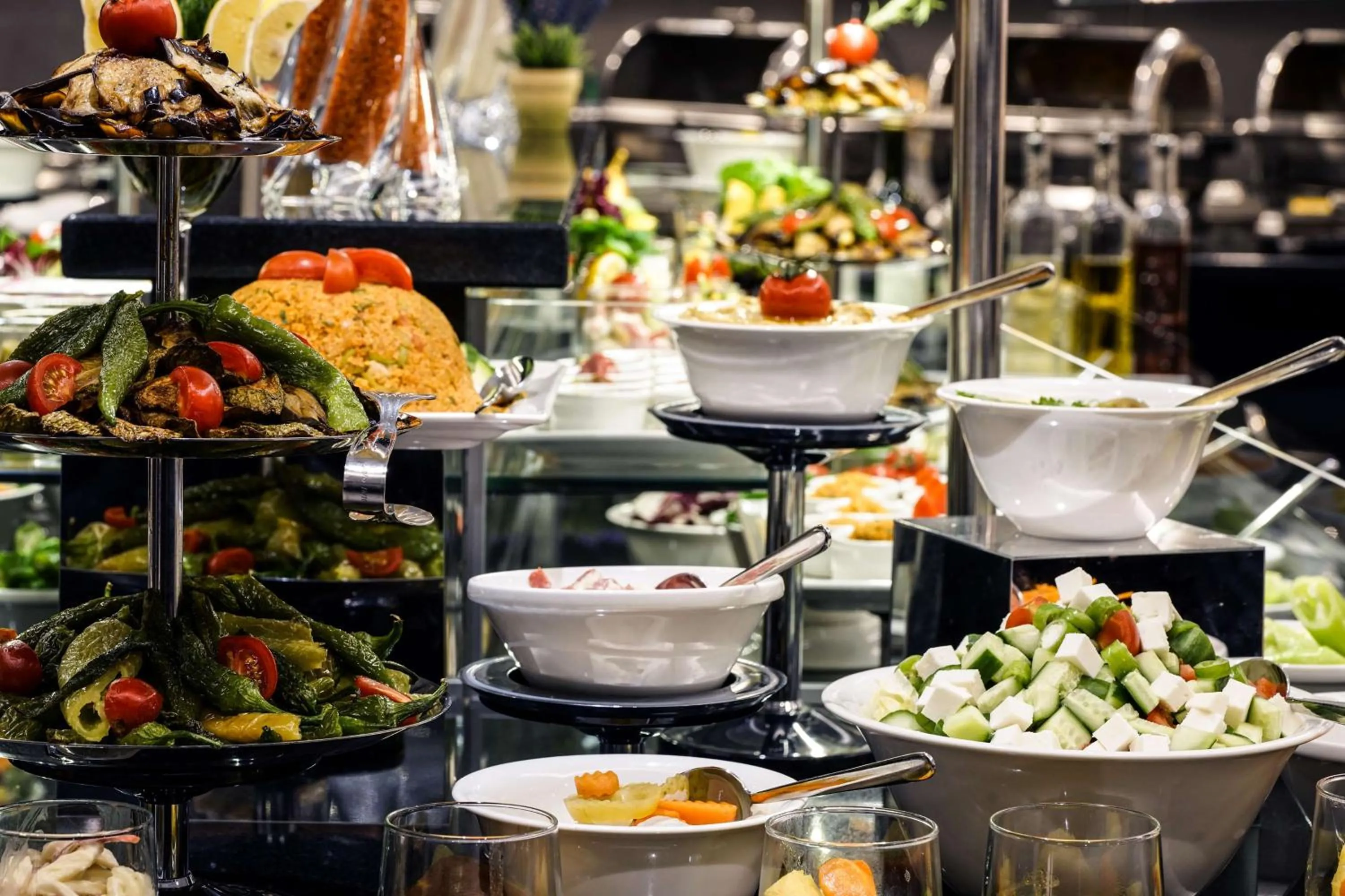 Restaurant/places to eat in Hilton Garden Inn Eskisehir