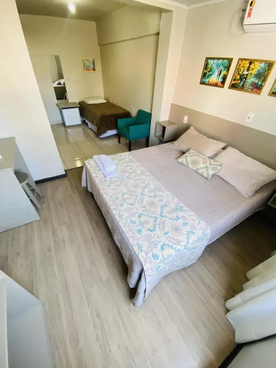 Deluxe Double Room with Extra Bed - single occupancy in Hotel Zata e Flats Deluxe Double Room with Extra Bed - single occupancy in Hotel Zata e Flats