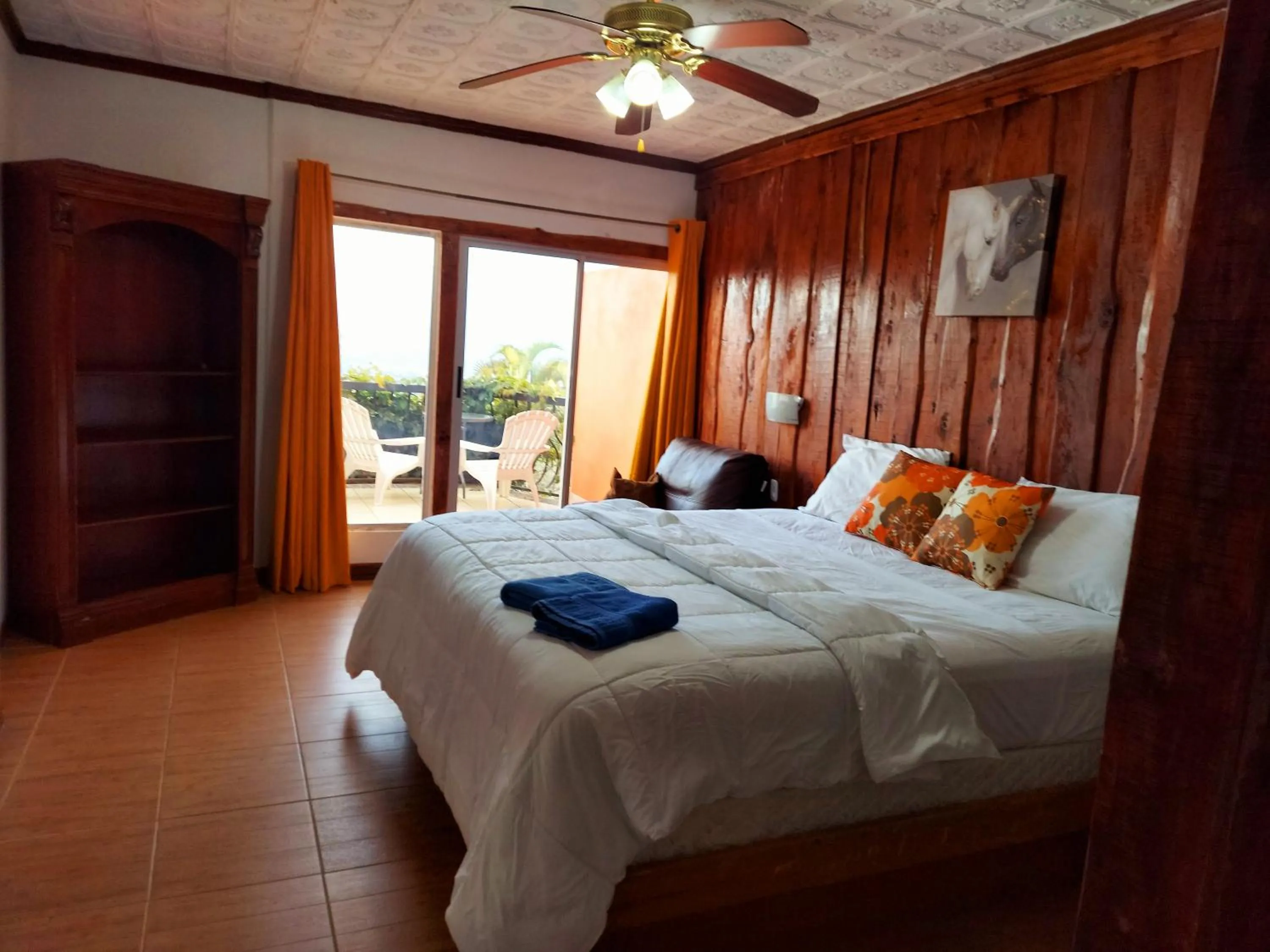 Bed in Loma Tranquila