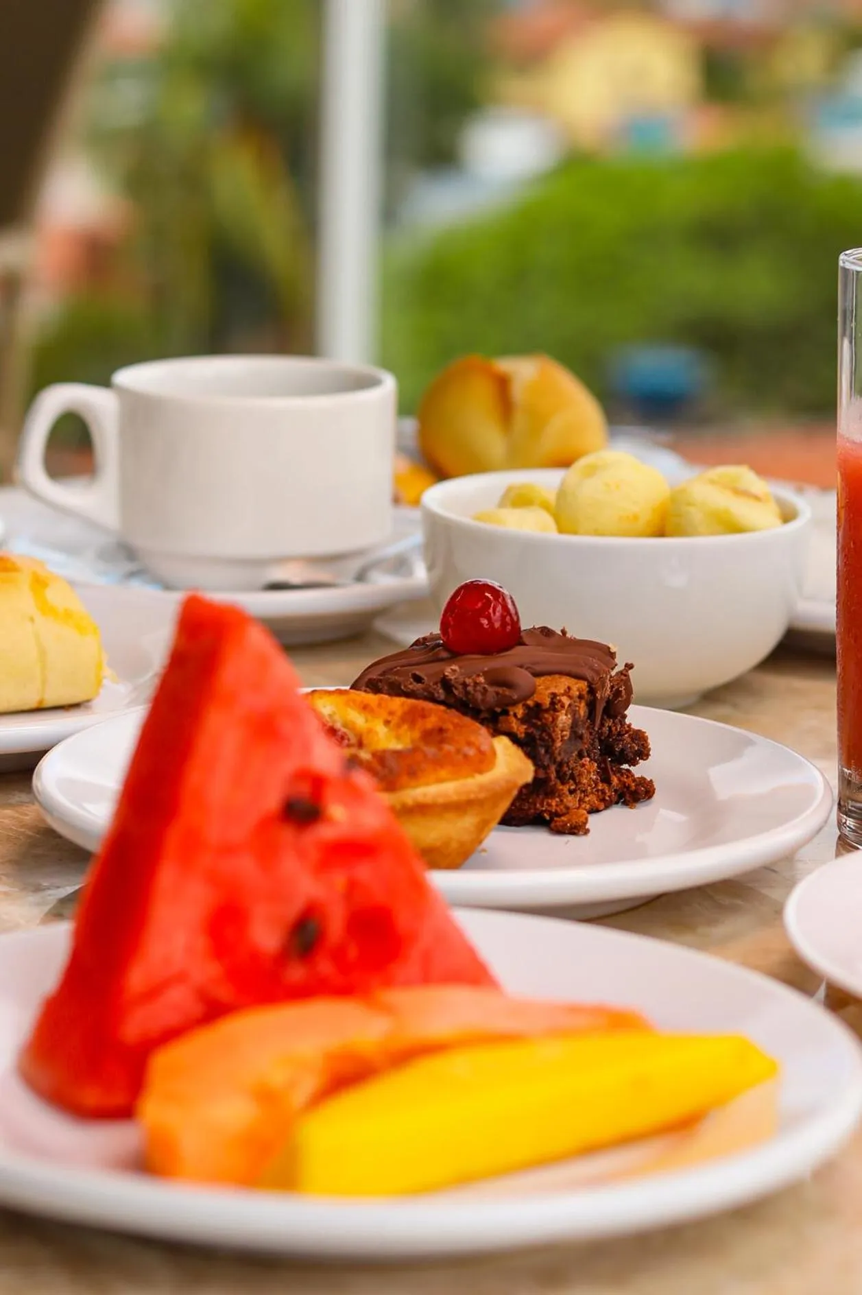 Breakfast in Pousada Marie Claire Flats