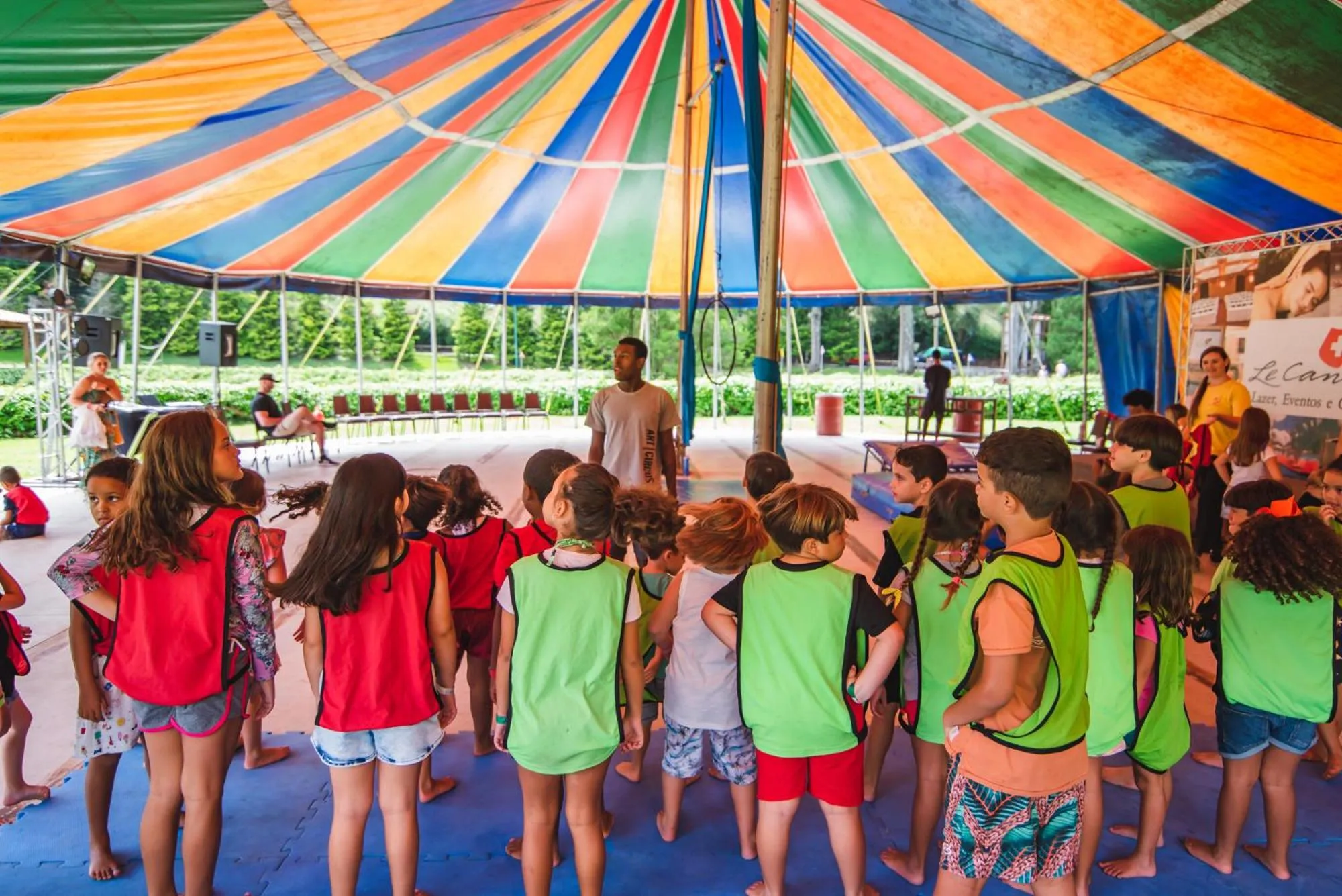 Hotel Magique Le Canton