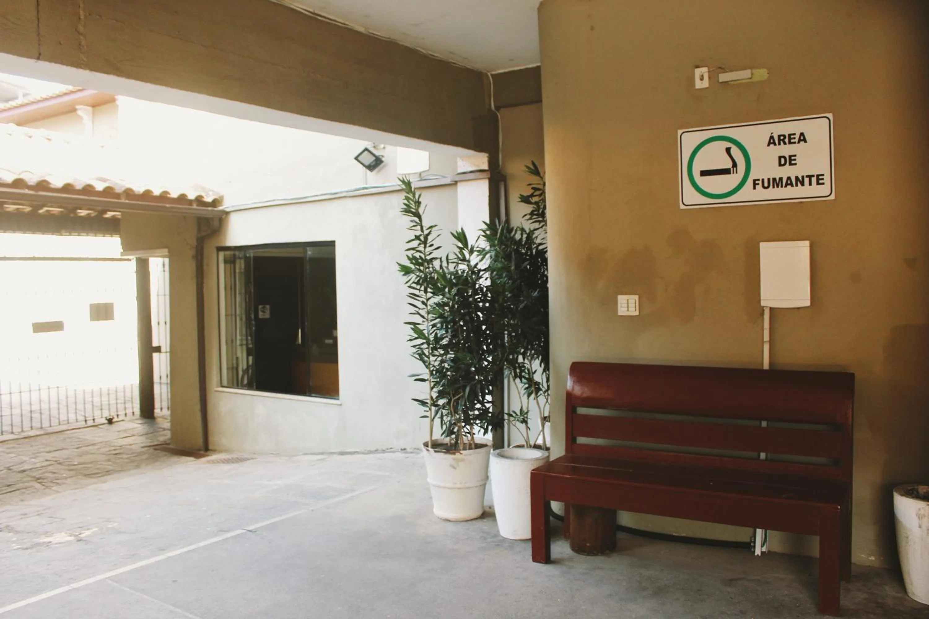 Property building in Hotel Pousada Del Rey